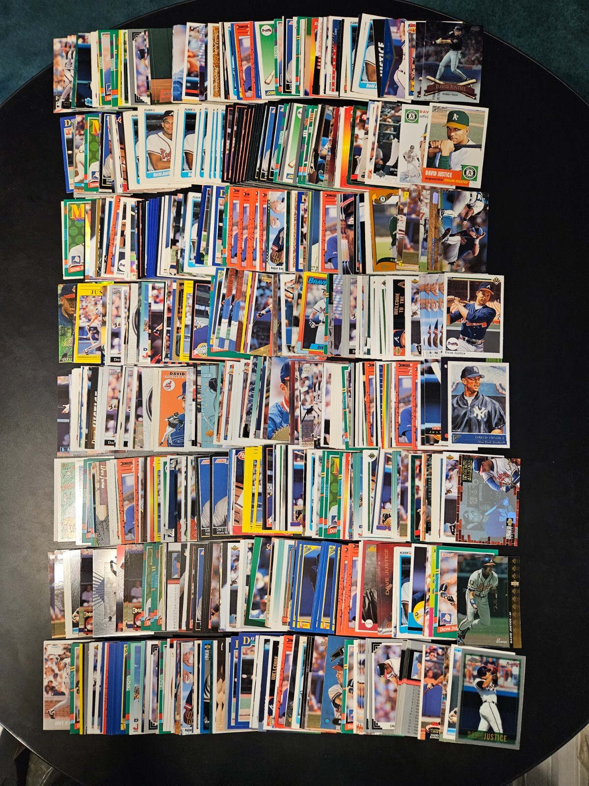 Huge Lot of 800 Dave Justice Baseball Cards – Inserts, Base, Parallels, Many RCs