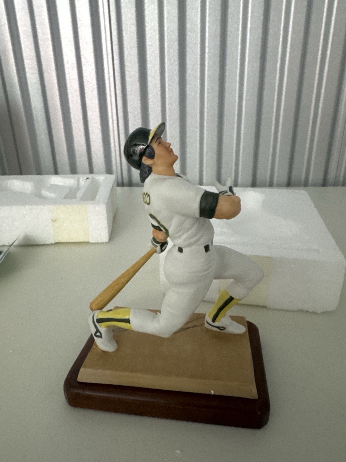 Jose Canseco Sports Impressions Limited Edition Figurine #577/2500 MLB 1989