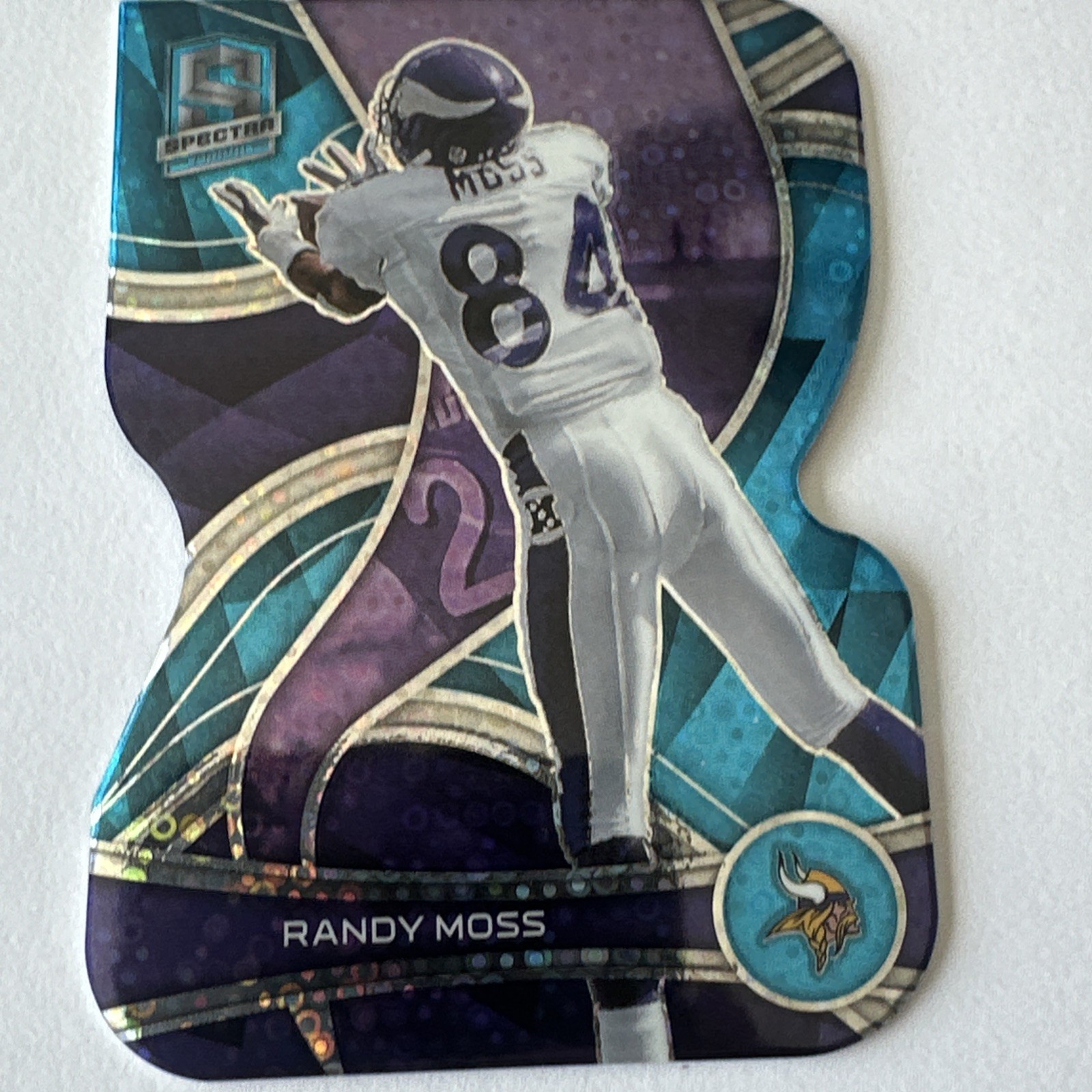 2022 Panini Spectra Neon Blue Prizm Die-Cut /50 Randy Moss #119 HOF