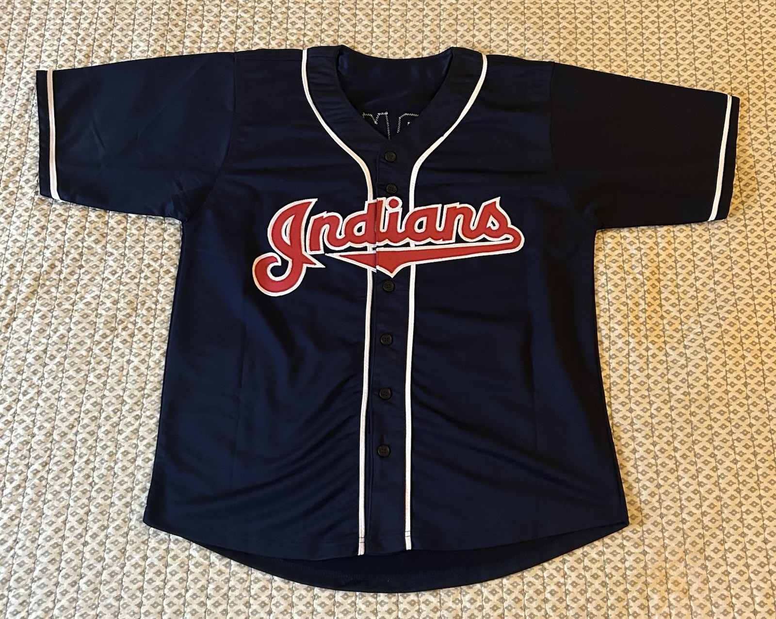 Sandy Alomar Jr. Signed Cleveland Indians Jersey And 8×10 Signed Photo w/ COAs