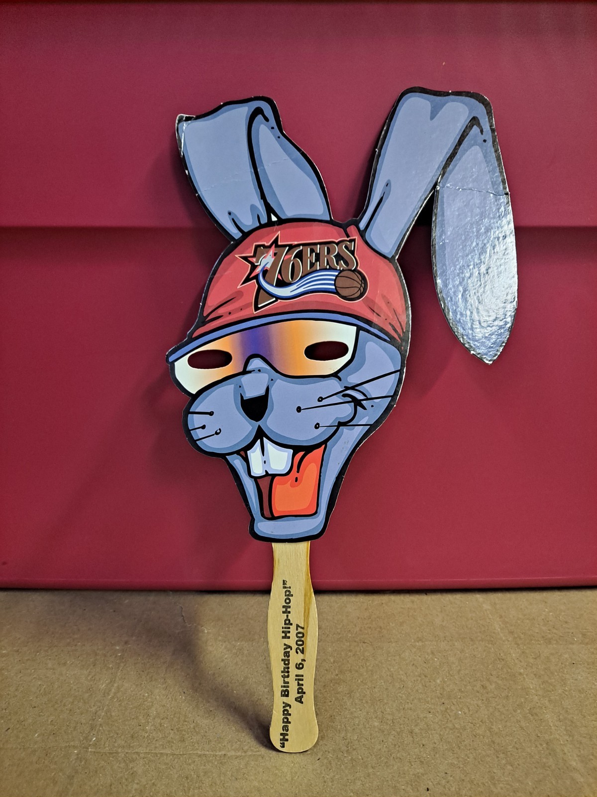 Vintage 2007 Philadelphia 76ers Hip Hop Mascot Birthday Mask On A Stick SGA”