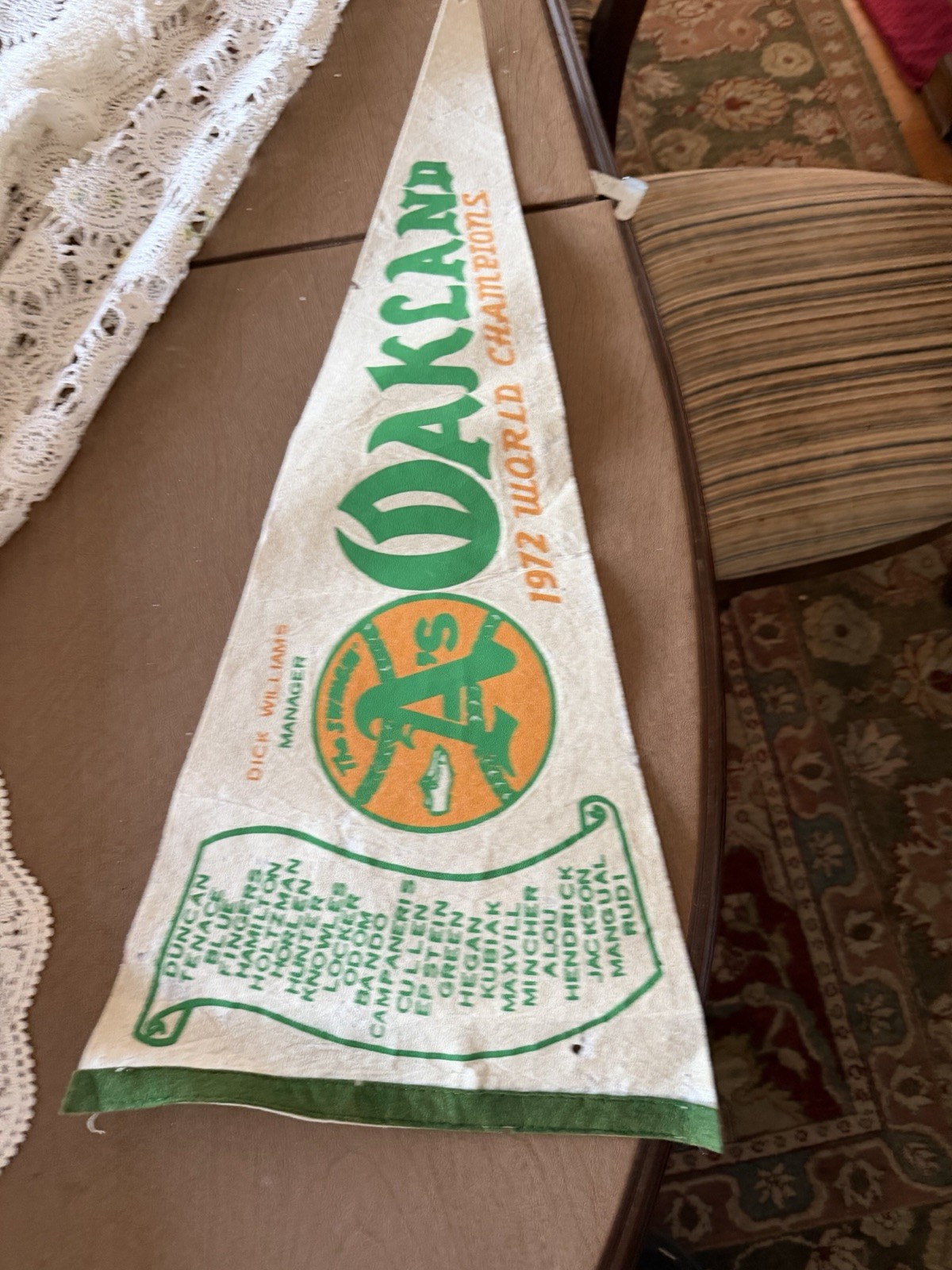 Vintage 1972 Oakland A’s World Series Felt Pennant 30 inches MLB Swingin’ A’s