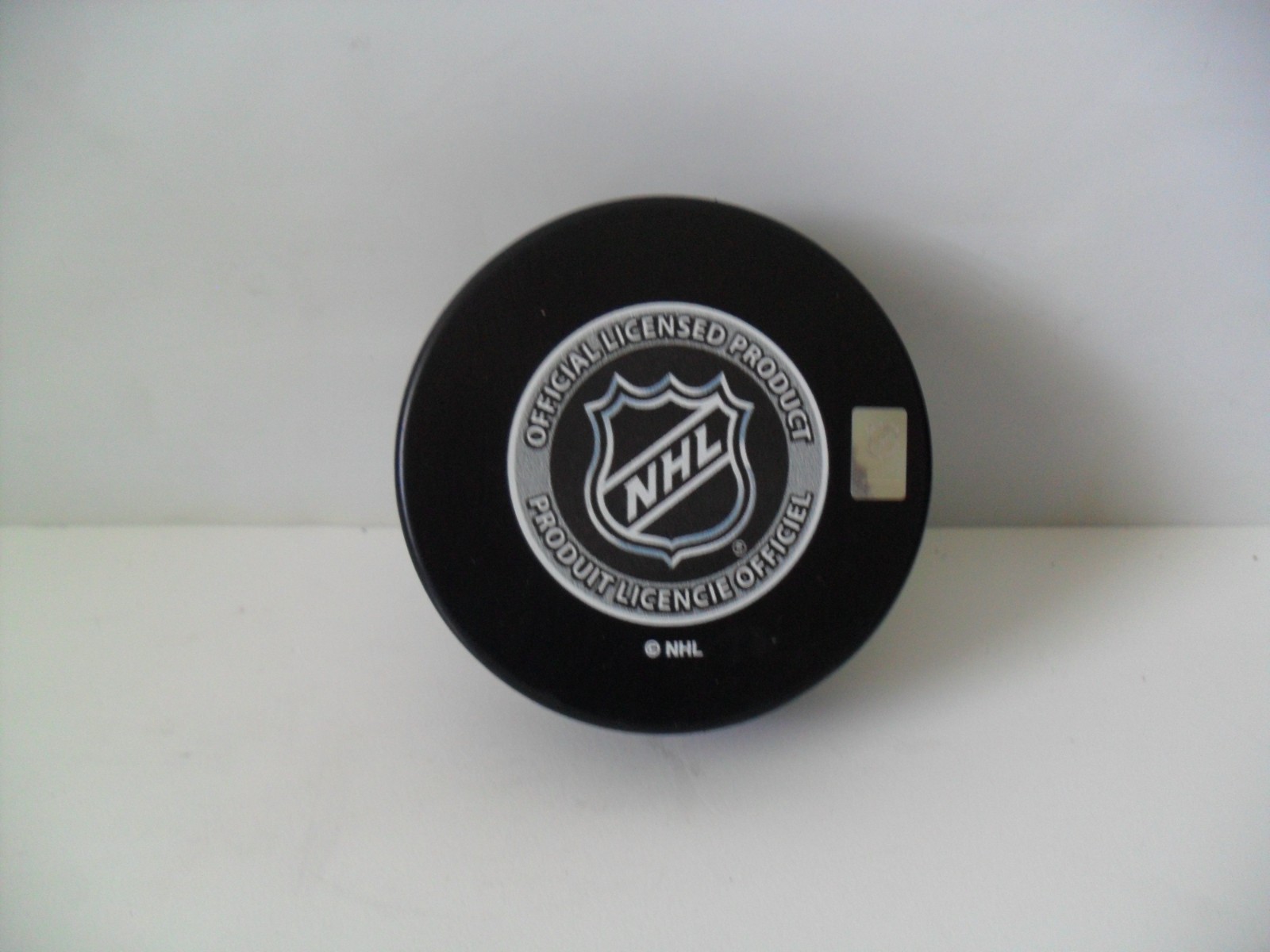 2019 NHL Winter Classic Puck – Boston Bruins vs Chicago Blackhawks – BRAND NEW
