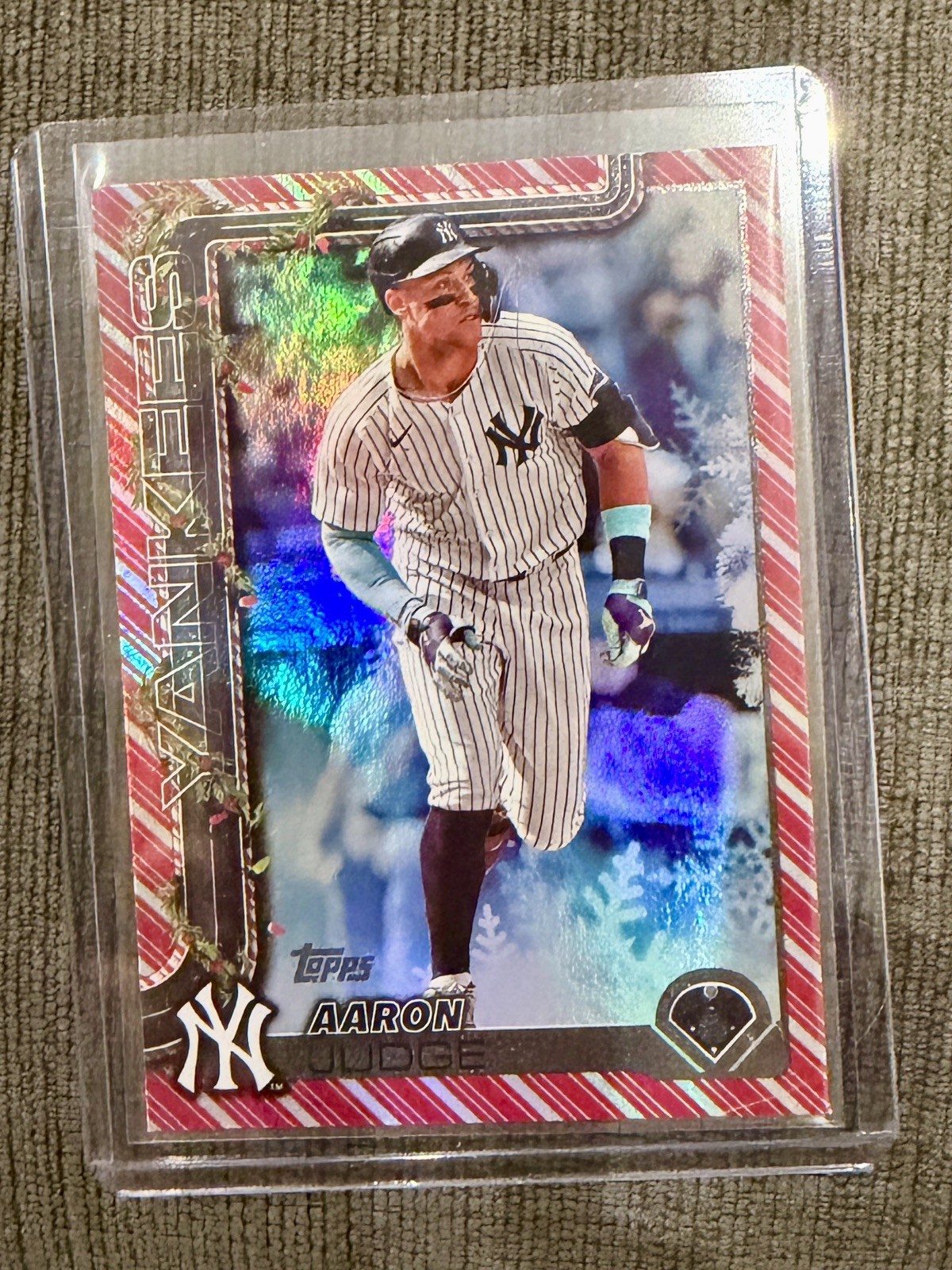 2025 Topps Holiday Aaron Judge Stocking Stuffer Candy Cane Foil /10 SSP