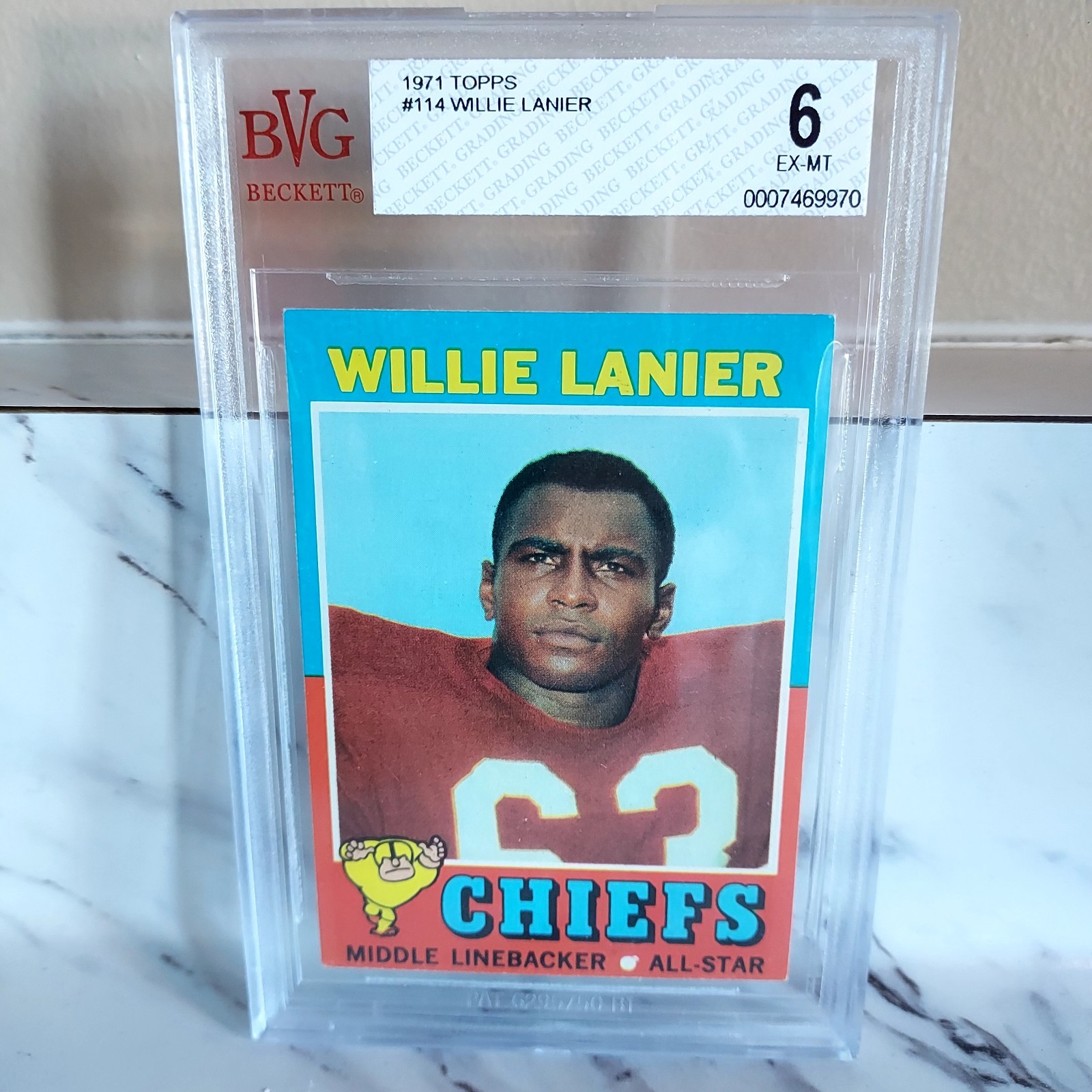 1971 Topps Willie Lanier #114 Rookie Football Card Kansas City Chiefs HOF EX-MT