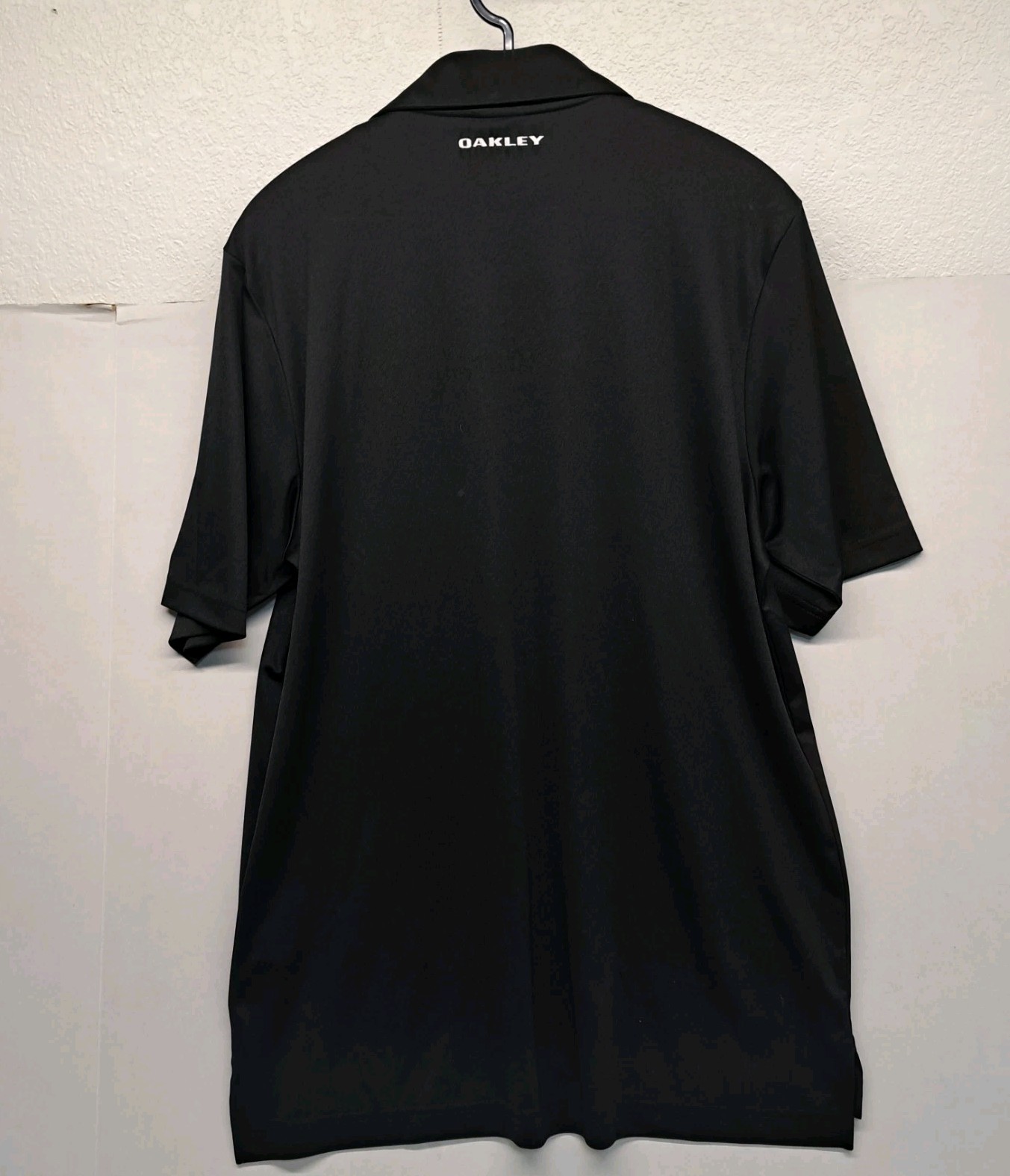 Oakley Pirelli Logo Tires Polo Shirt Men’s Large