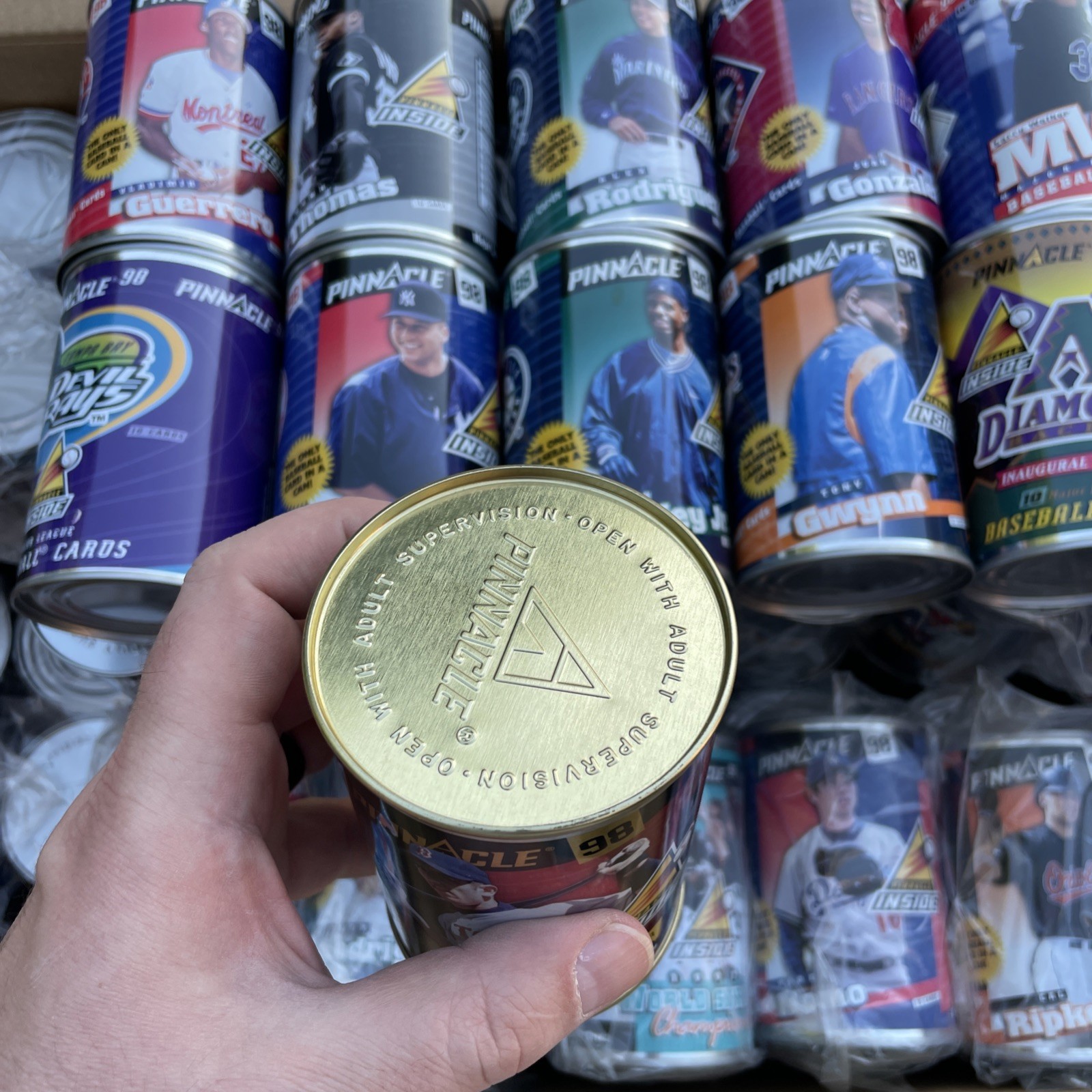 10x – 1998 Pinnacle Inside Baseball Tin Cans Factory Sealed Pack LOT of 10