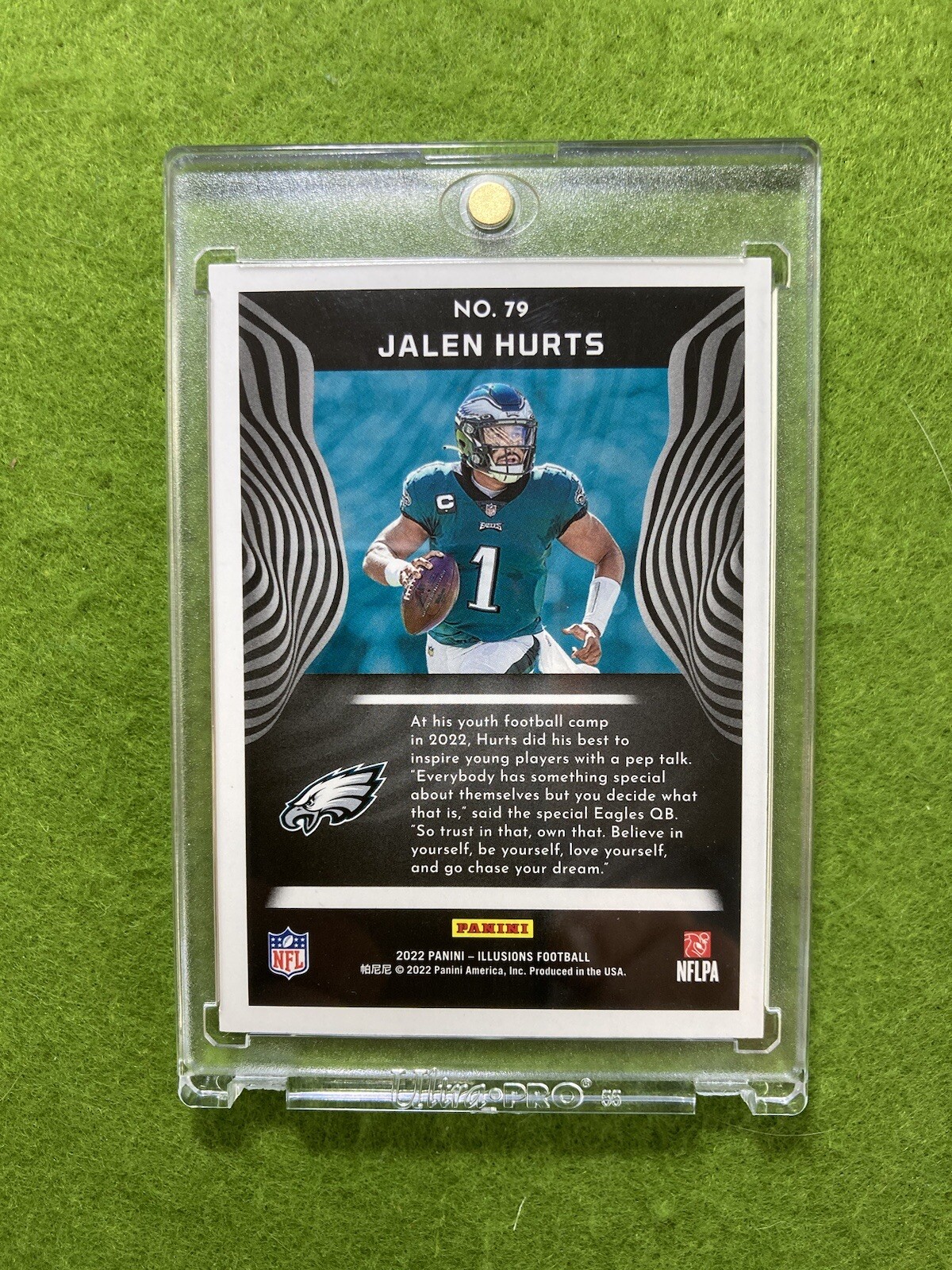 Jalen Hurts WHITE SPARKLE PRIZM DOTS CARD 2022 JALEN HURTS Illusions EAGLES SP