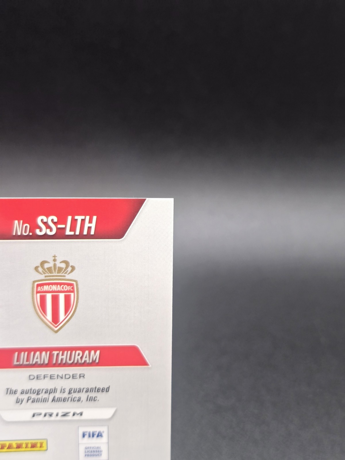 2025-2026 Prizm Fifa Lilian Thuram Sensational Signatures Auto 1/5 AC Milan