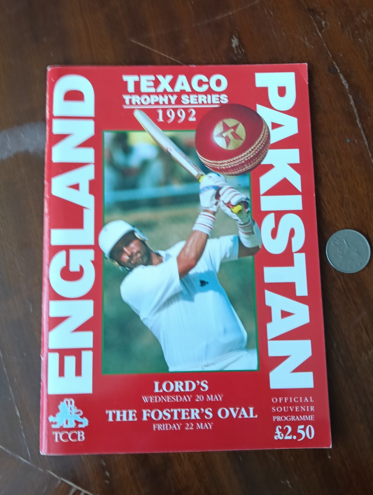 Programme Eng v Pakistan Texaco Trophy 1992 – see photos for description.