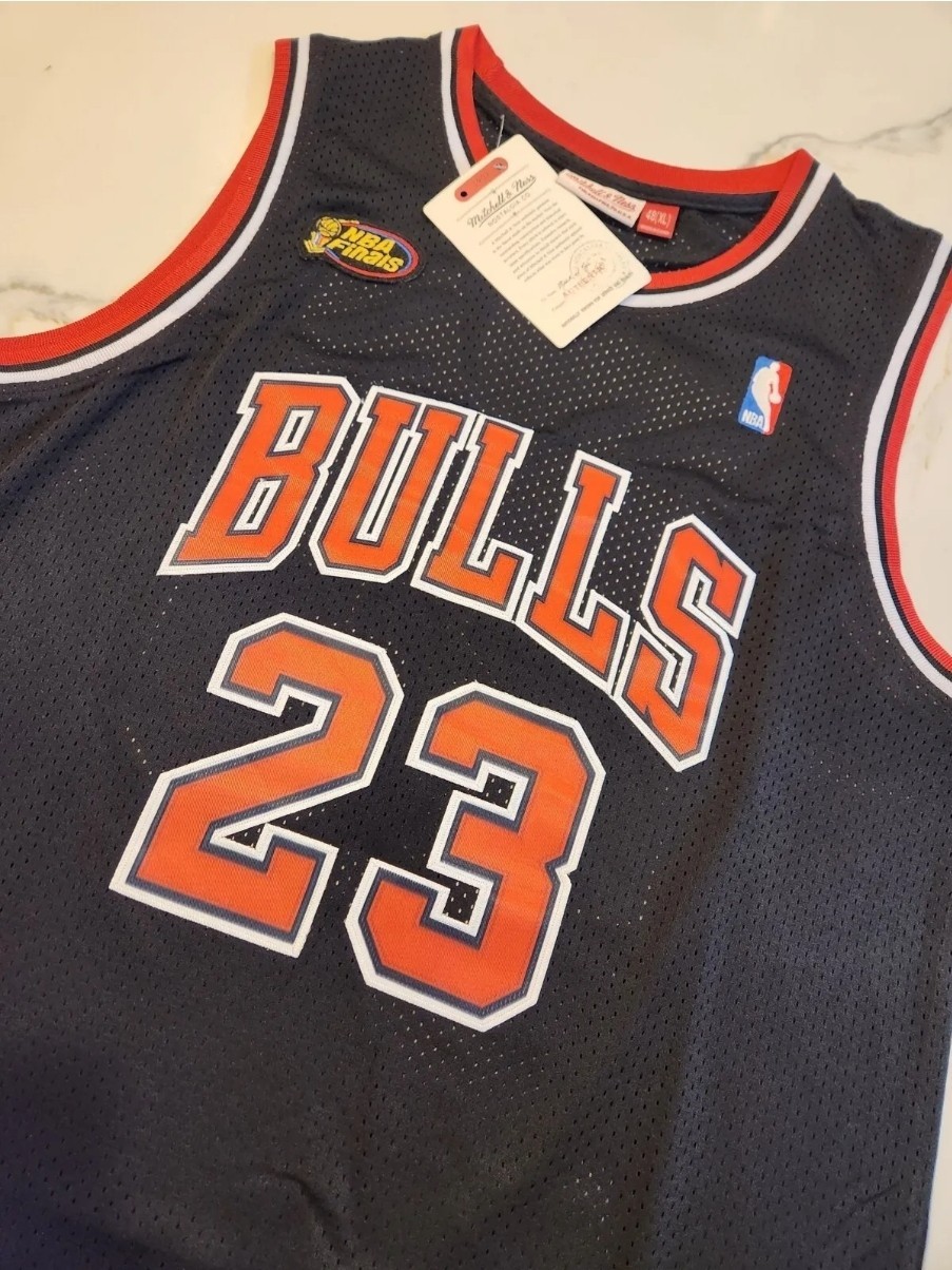 Nike Swingman 🔥 Michael Jordan 🔥#23 Bulls 2019-20 City Edition Jersey Men’s LG