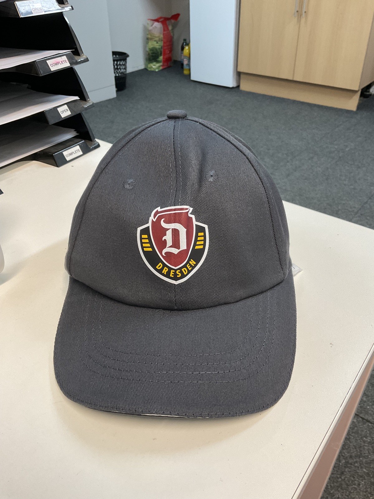 DYNAMO DRESDEN ADULTS BASEBALL CAP VARIOUS COLOURS ……… BRAND NEW