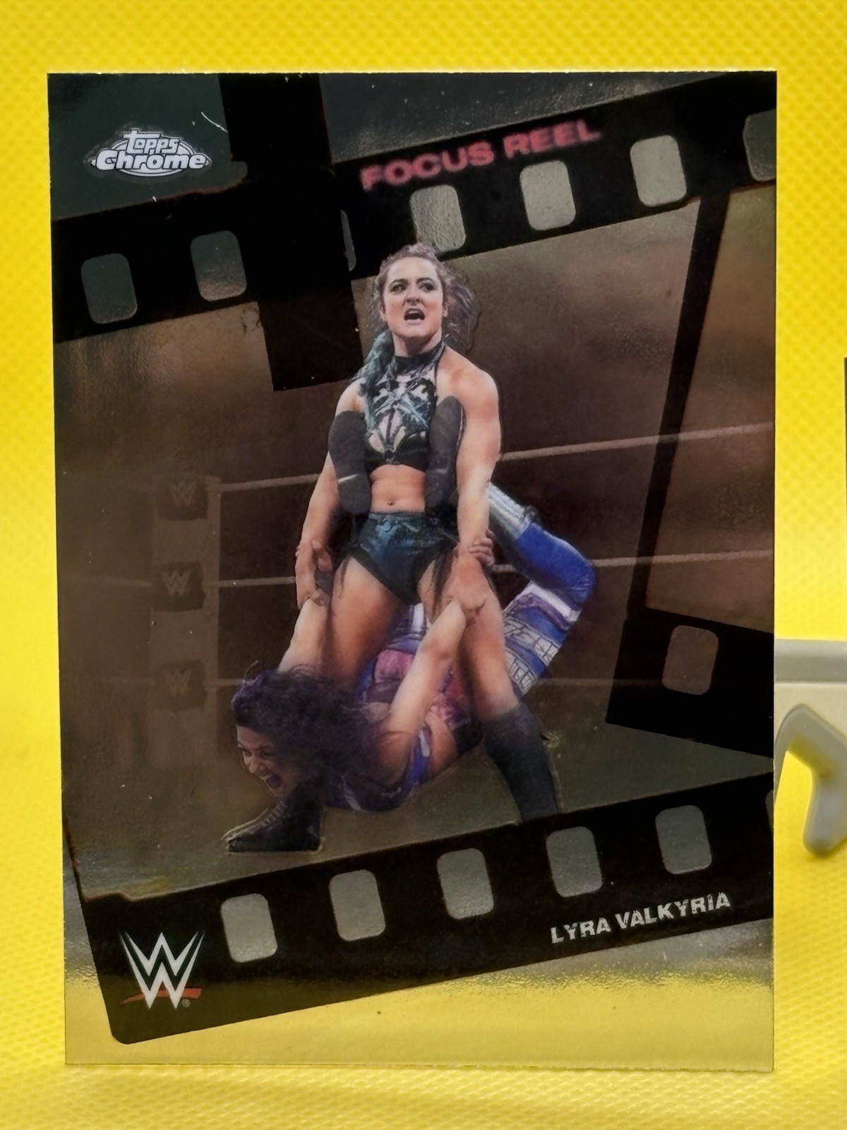2026 Topps Chrome WWE Lyra Valkyria #FR-12 Focus Reel Insert & Base Trading Card