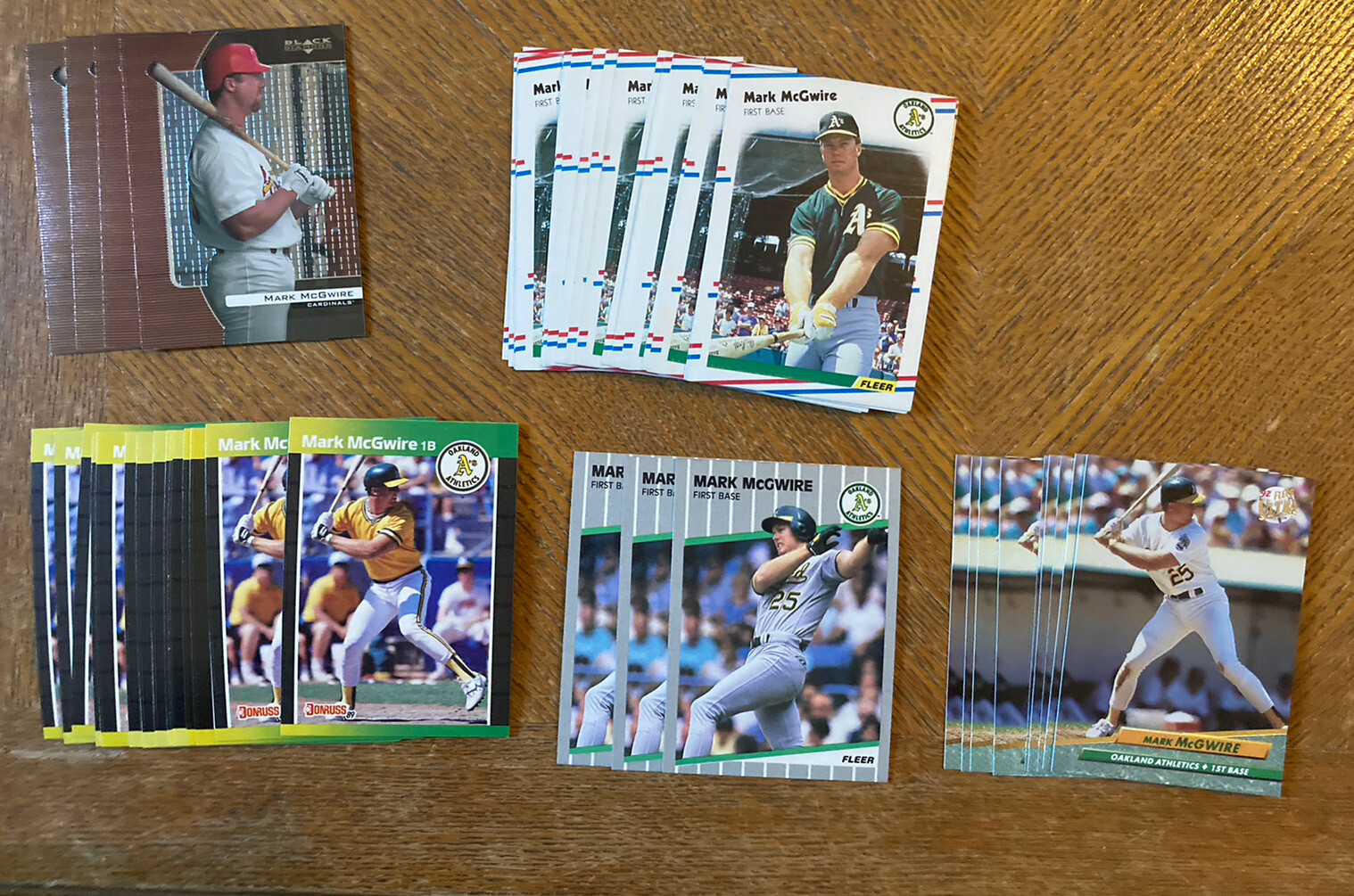 52 Mark McGwire Cards Nice lot Look for a hidden gem 52 Cards See Pics (1060)