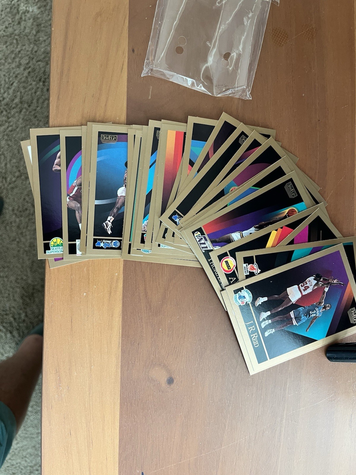 SkyBox 1990-91 NBA Basketball 🏀🏀🏀🔥🔥🔥🔥— card lot!