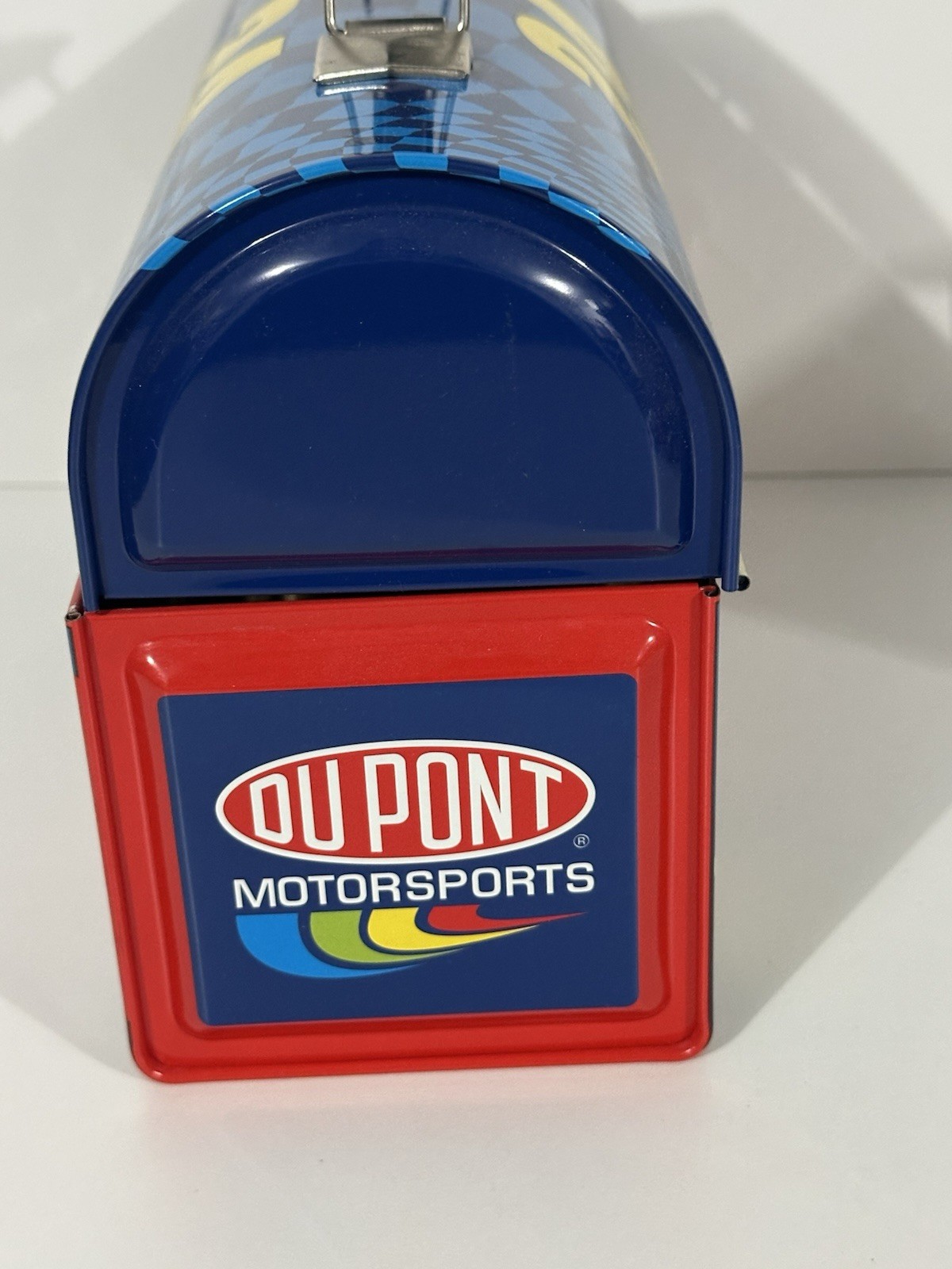 Jeff Gordon #24 NASCAR Tin Lunch Box – DuPont Racing Collectible Storage Box