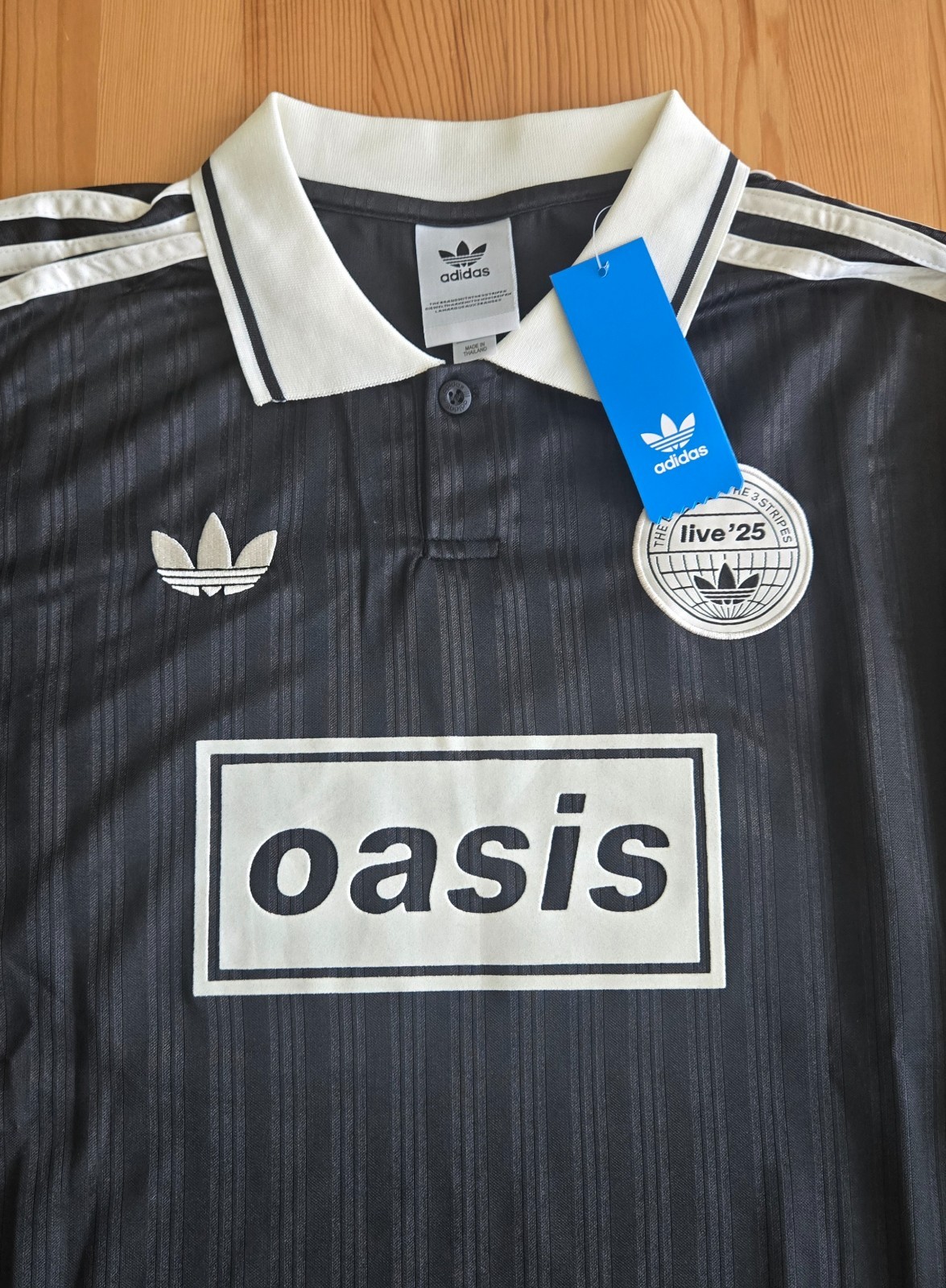 Oasis 2025 World Tour – Black Polo Long Sleeve Jersey