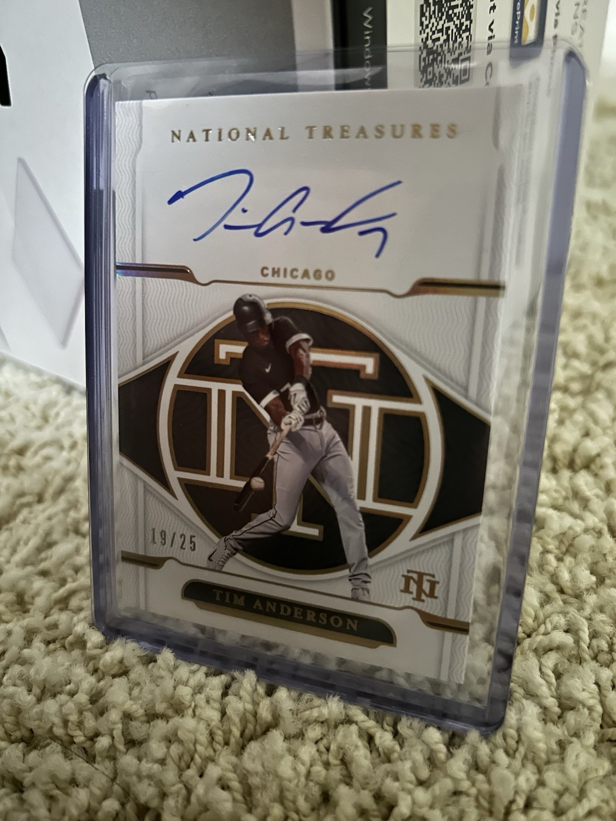 Panini National Treasures 2022 Signatures Tim Anderson Holo Gold Auto /25