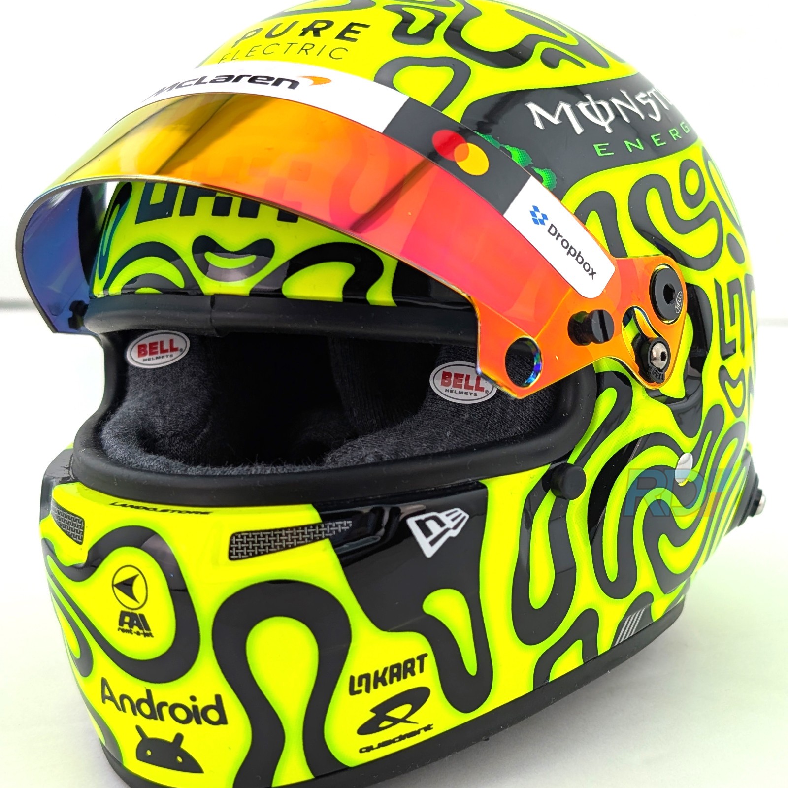 2025 Lando Norris McLaren Mini Helmet – 1:2 Scale Bell F1 Helmet – Model 4100416