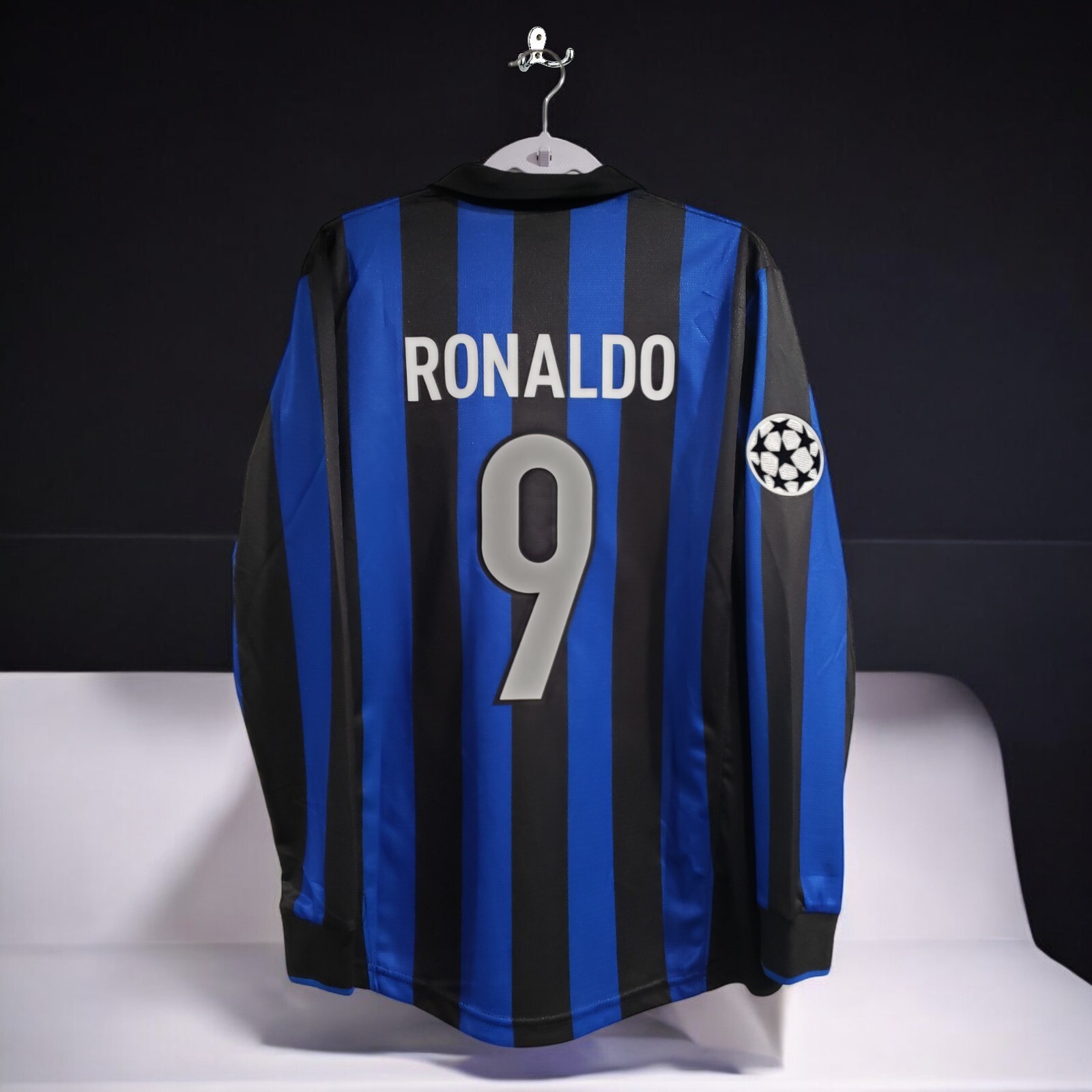 FC INTER DE MILAN 98/99 HOME – JERSEY RETRO – SOCCER – LARGE (USA-MEDIUM)