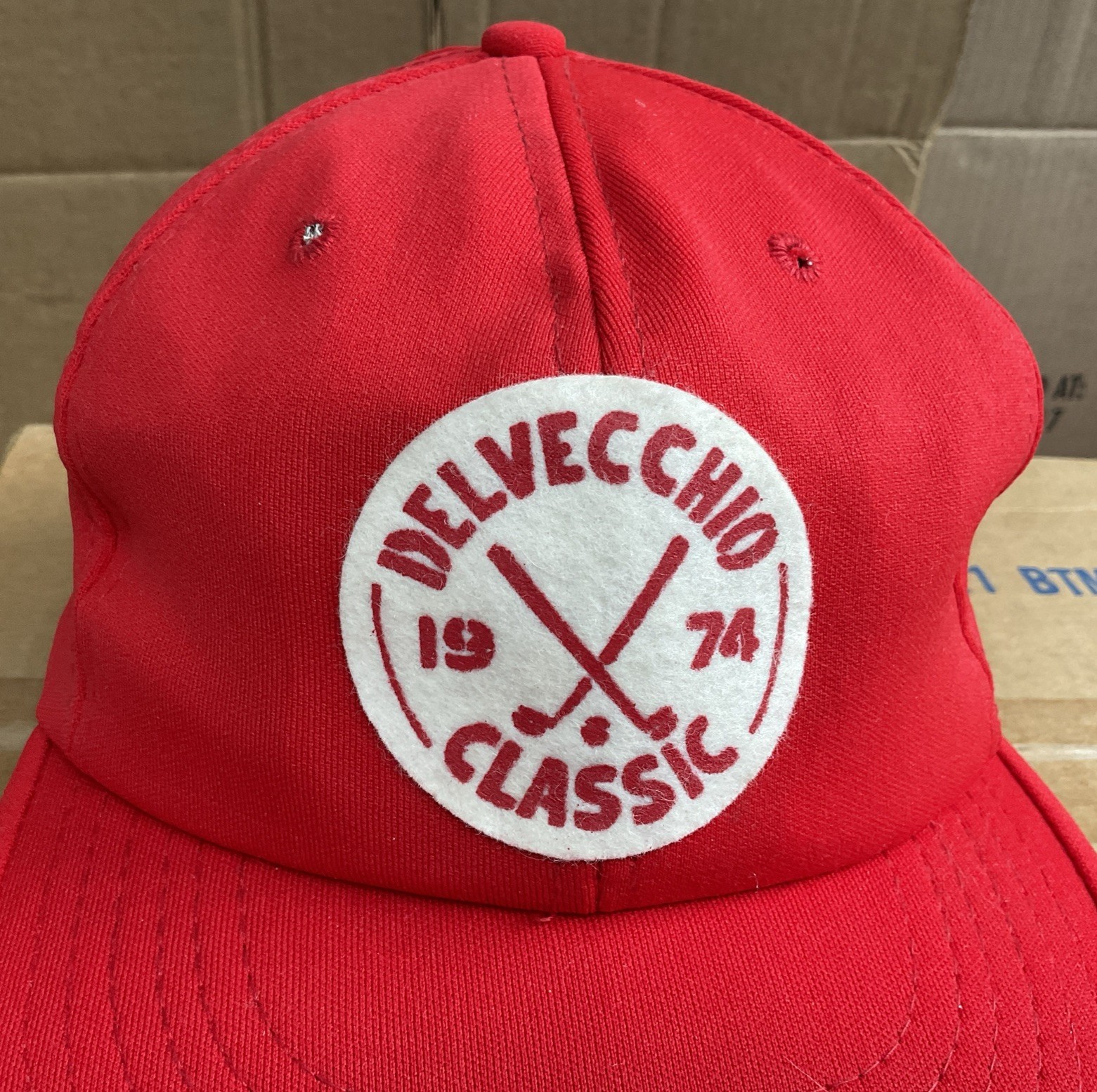 Alex Delvecchio RARE 1974 – Delvecchio Classic Hat – Detroit Red Wings Nice READ