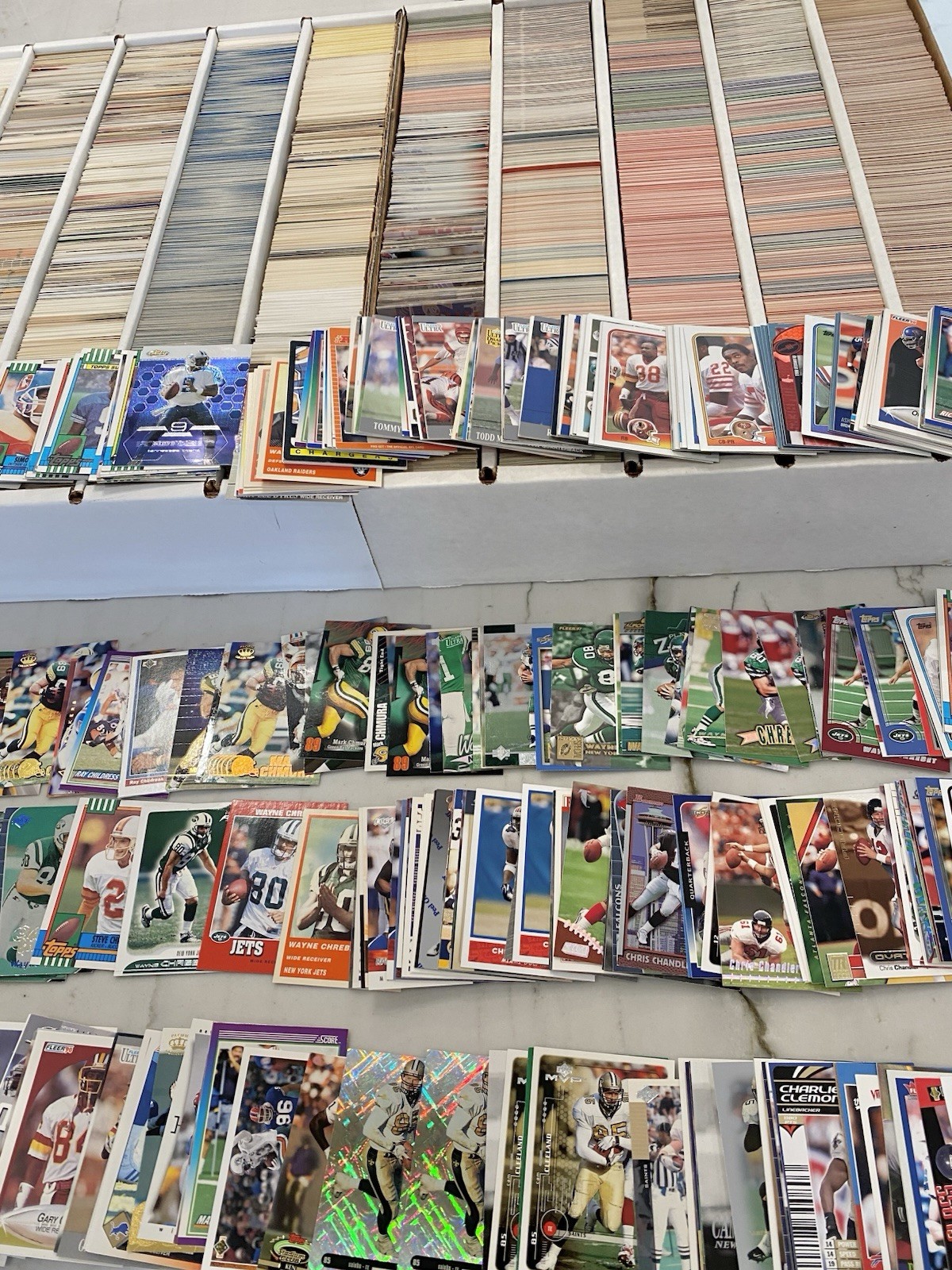 Vintage NFL Football Card Lot Of 1000. 1980s 1990s 2000s Sports Cards, Variety