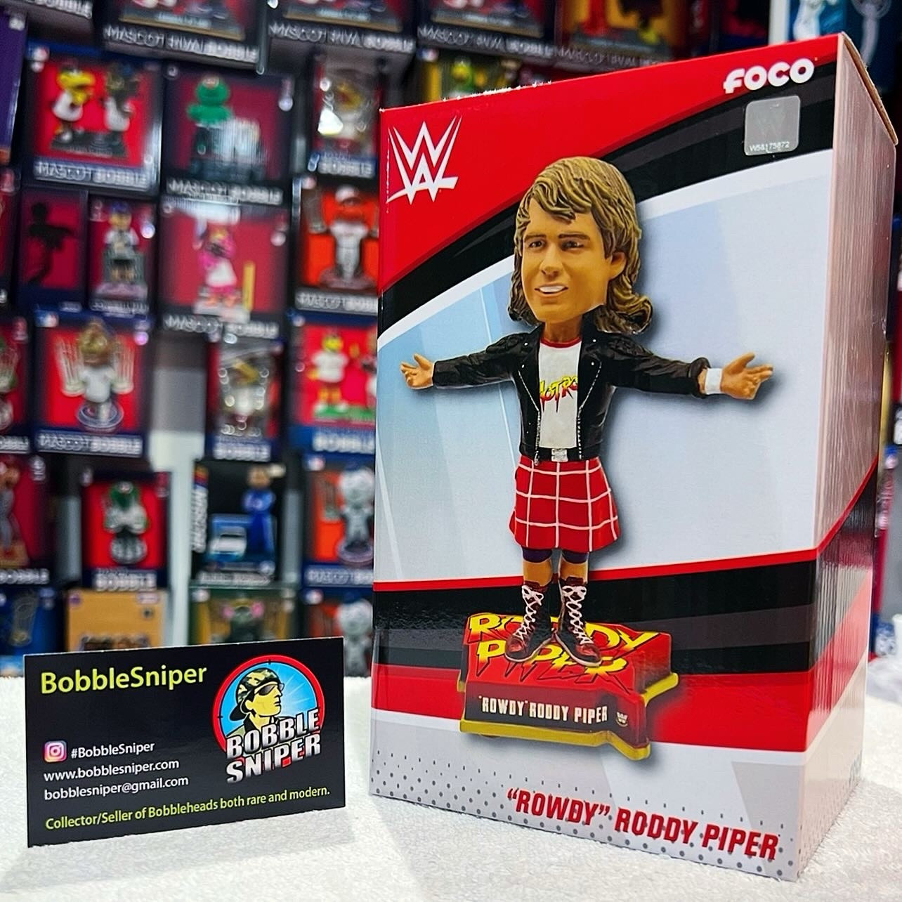 ROWDY RODDY PIPER WWE WWF Wrestling Legend 6” Exclusive Bobblehead