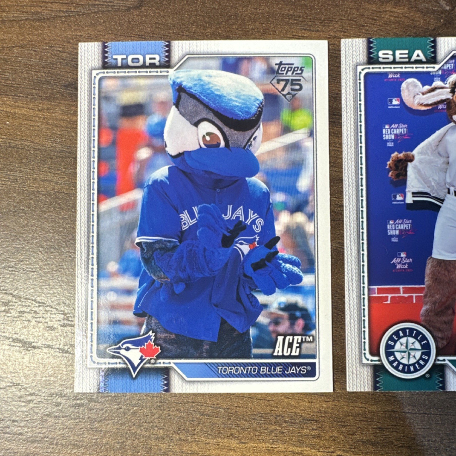 Topps 75 MLB Mascots 3 Card Lot Ace Blue Jays Mariner Moose Fredbird