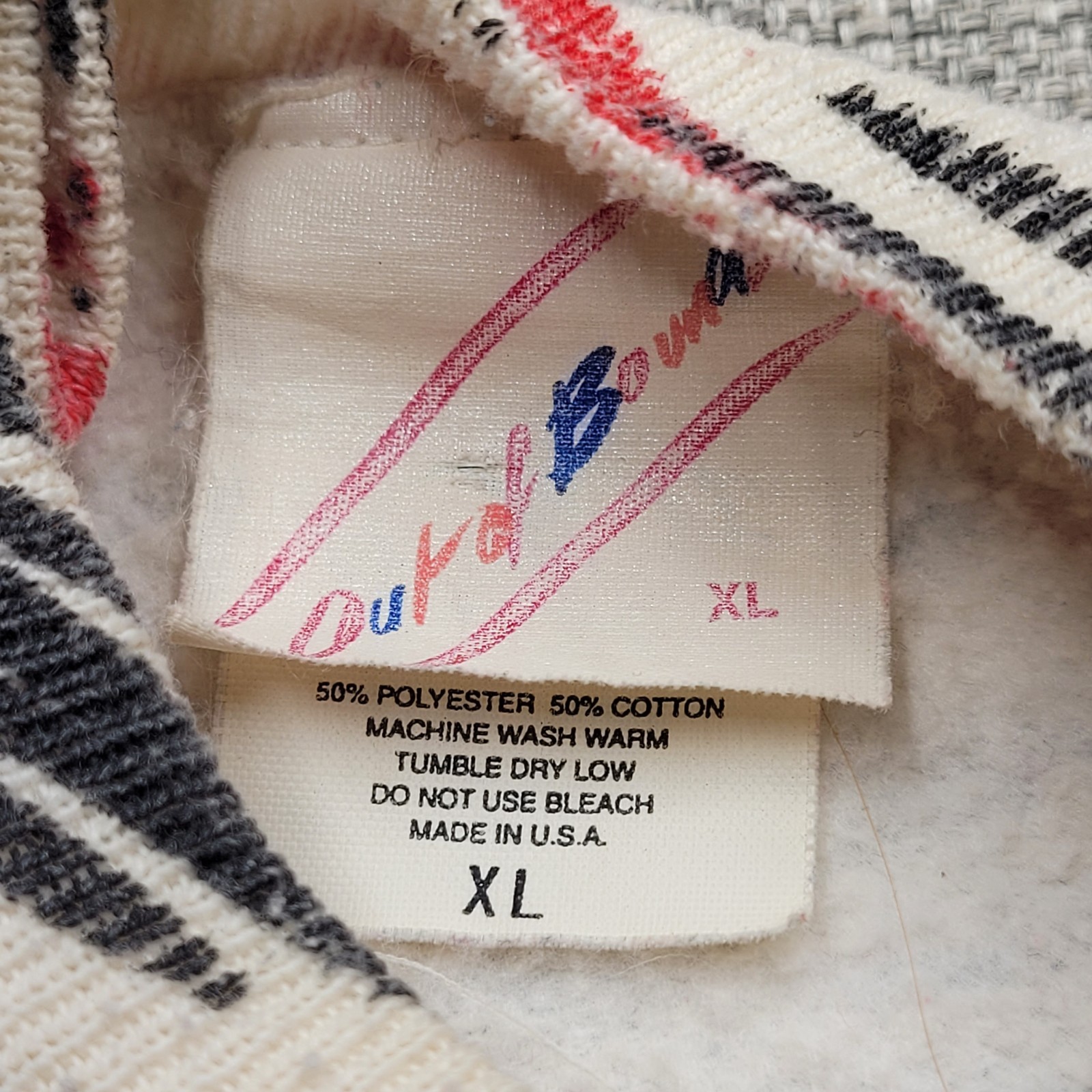 Vintage Wisconsin Badgers 90s Sports All Over Print Sweatshirt Size XL Made USA