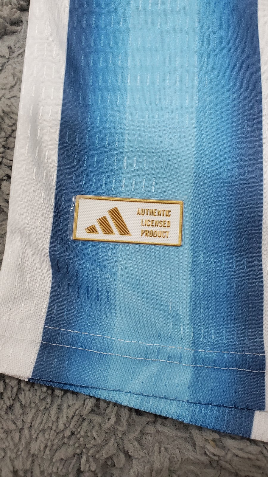 adidas Argentina World Cup 2022 Soccer Jersey size M