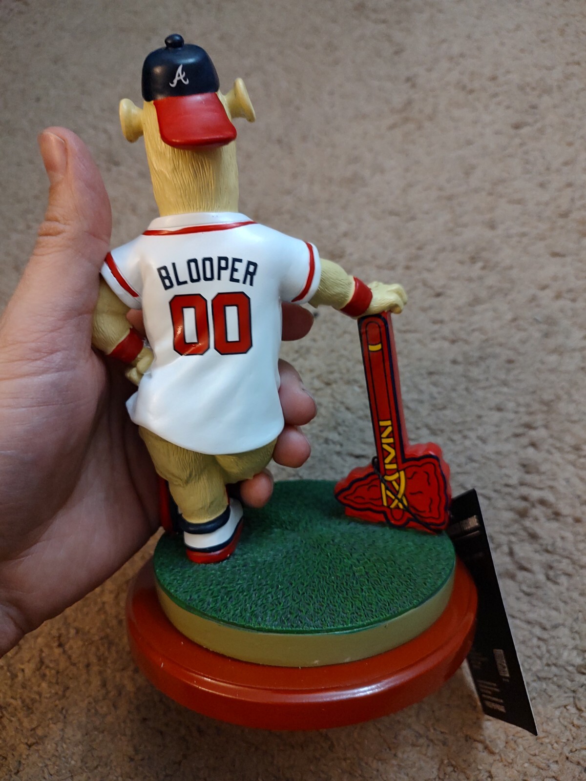 MLB Atlanta Braves Blooper Mascot 8″ Resin Figurine Official *RARE AND NEW*