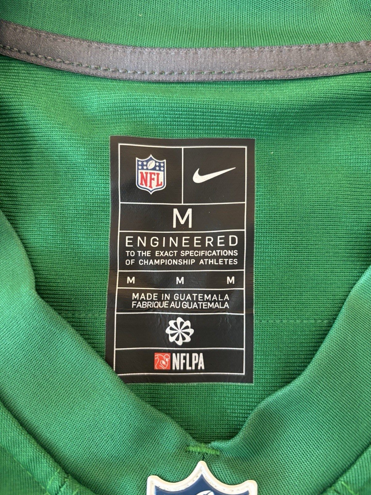 Aj Brown Philadelphia Eagles Jersey Size Medium Kelly Green