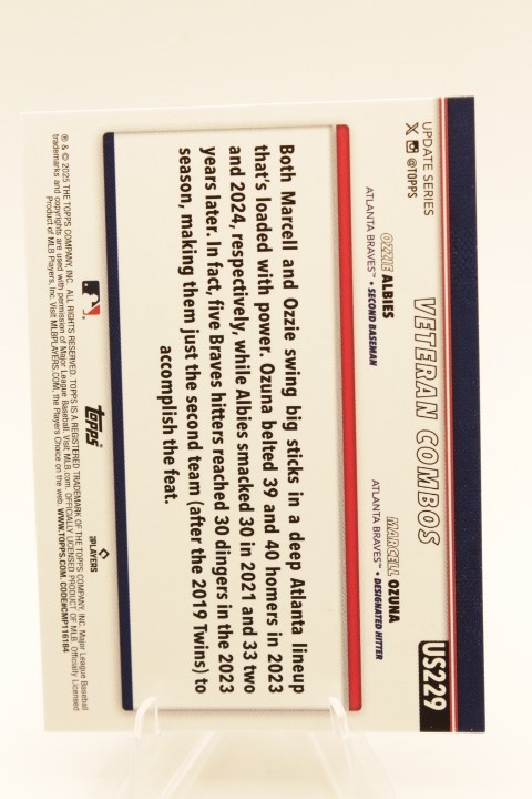 2025 Topps Update Holiday Foil Power In Pairs Veteran Combos Braves #US229