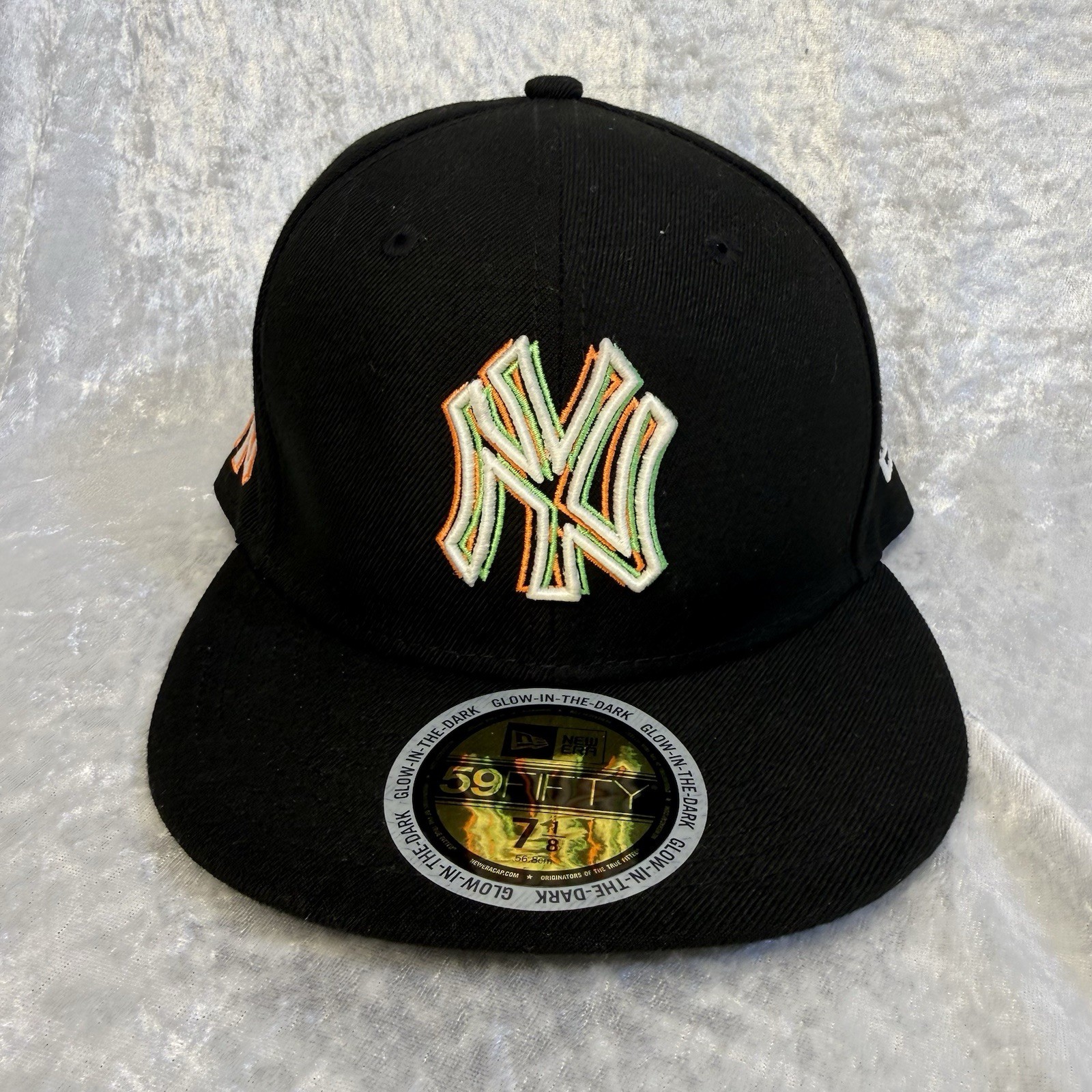 New York Yankees Black New Era 59Fifty 3D Glow-In-The-Dark Hat Size 7 1/8
