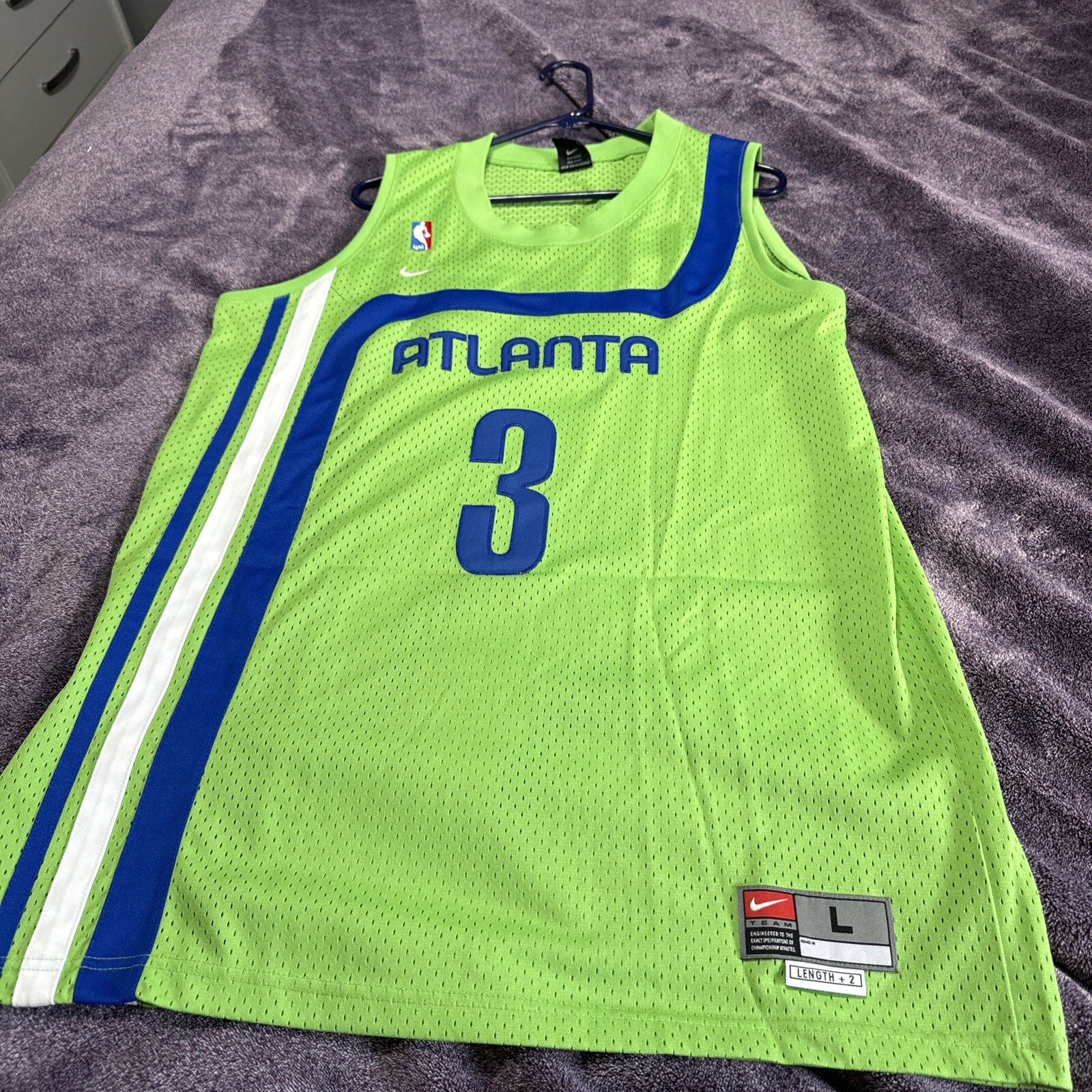 22×33” Shareef Abdur-Rahim #3 Atlanta Hawks Nike Swingman Jersey Length+2