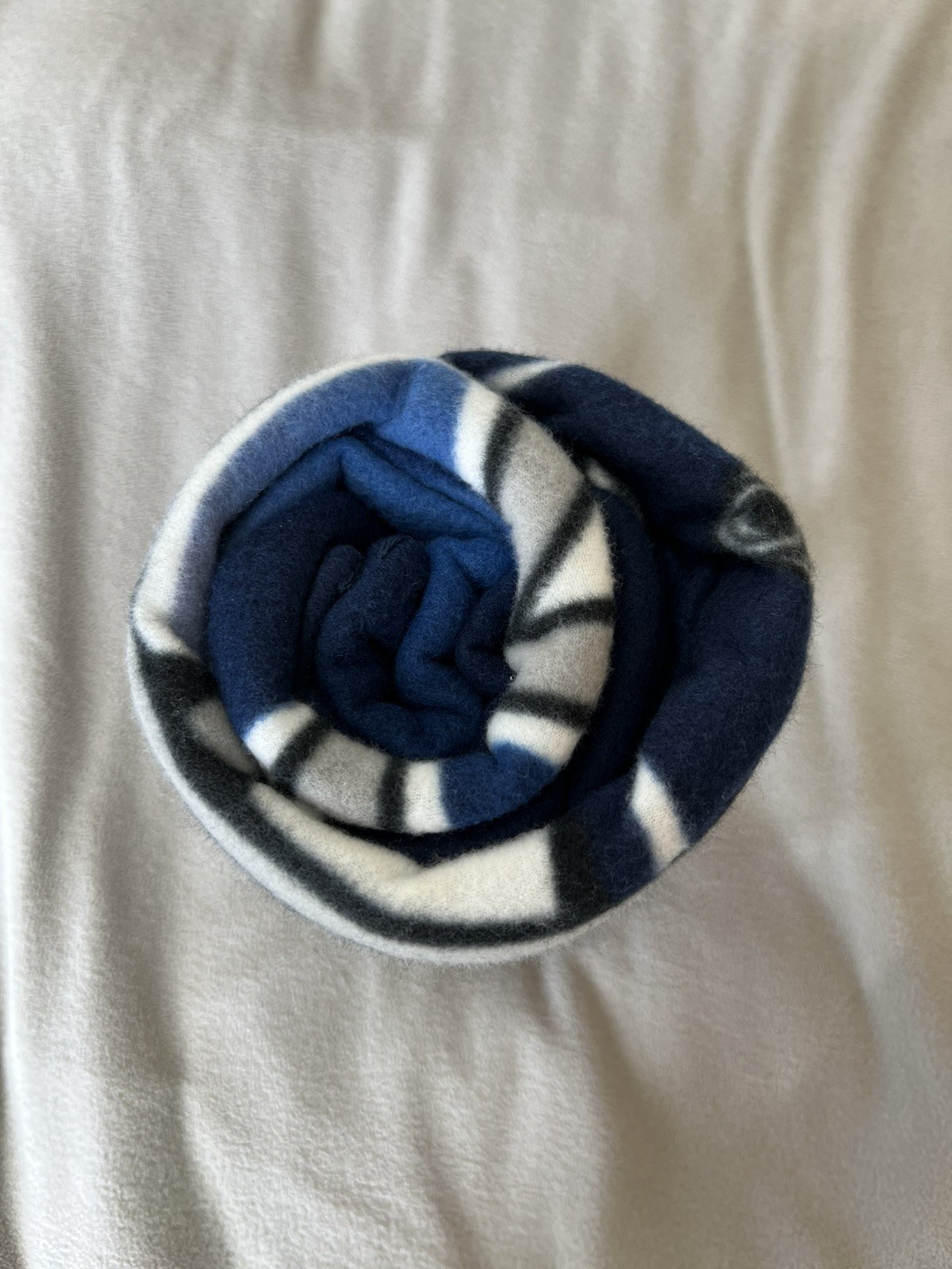 New Lt Wt Soft Fleece Throw Blanket 50″ X 60″ Campaign NFL Tennessee Titan