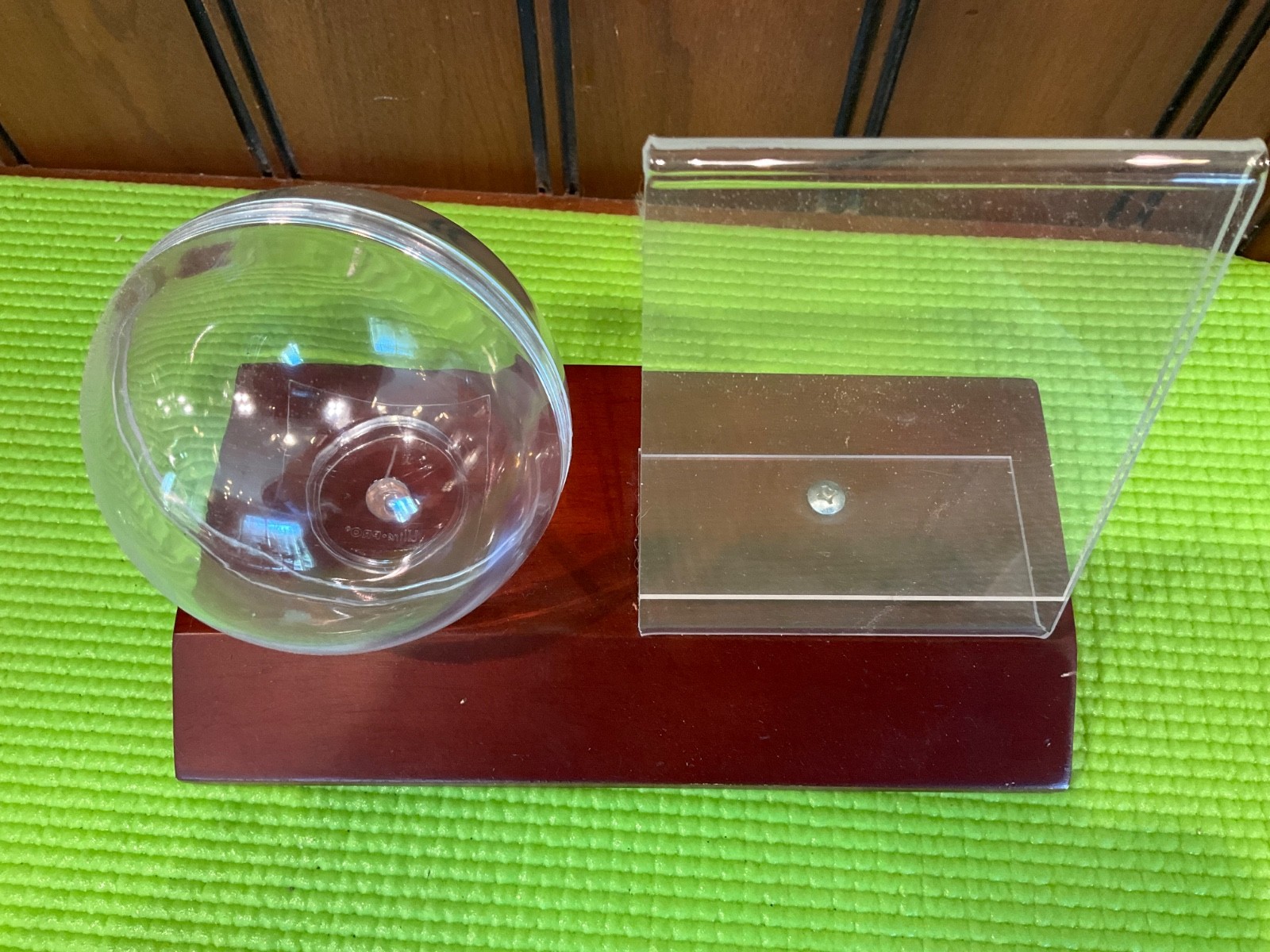 Deluxe Wooden Baseball & Trading Card Display Stand Acrylic Holder Wood Base