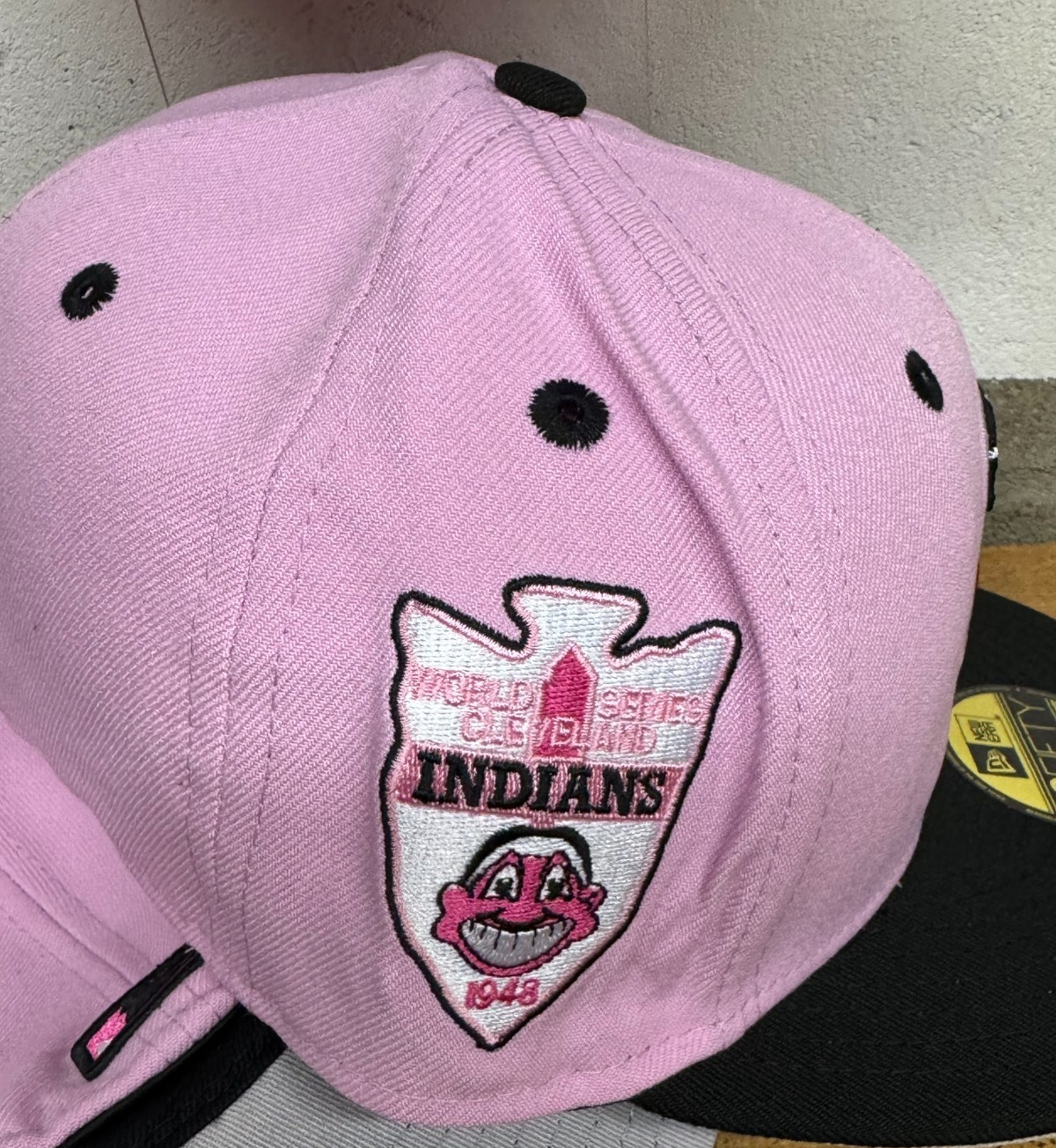 Cleveland Indians Wahoo New Era Fitted Club 59Fifty Hat Custom NEW PINK