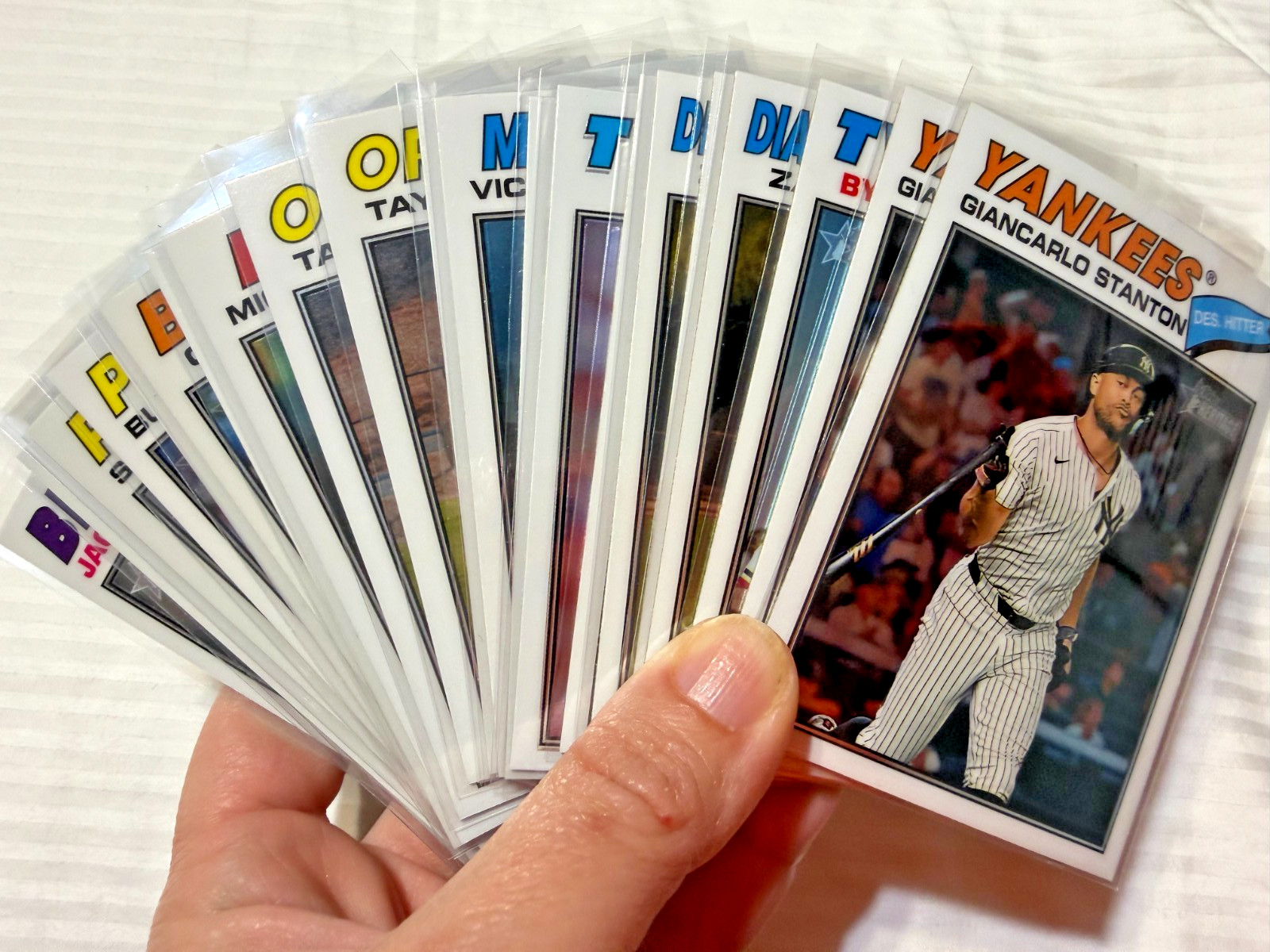 2026 Topps Heritage – White Chrome Parallel #201-400 – Pick your Card