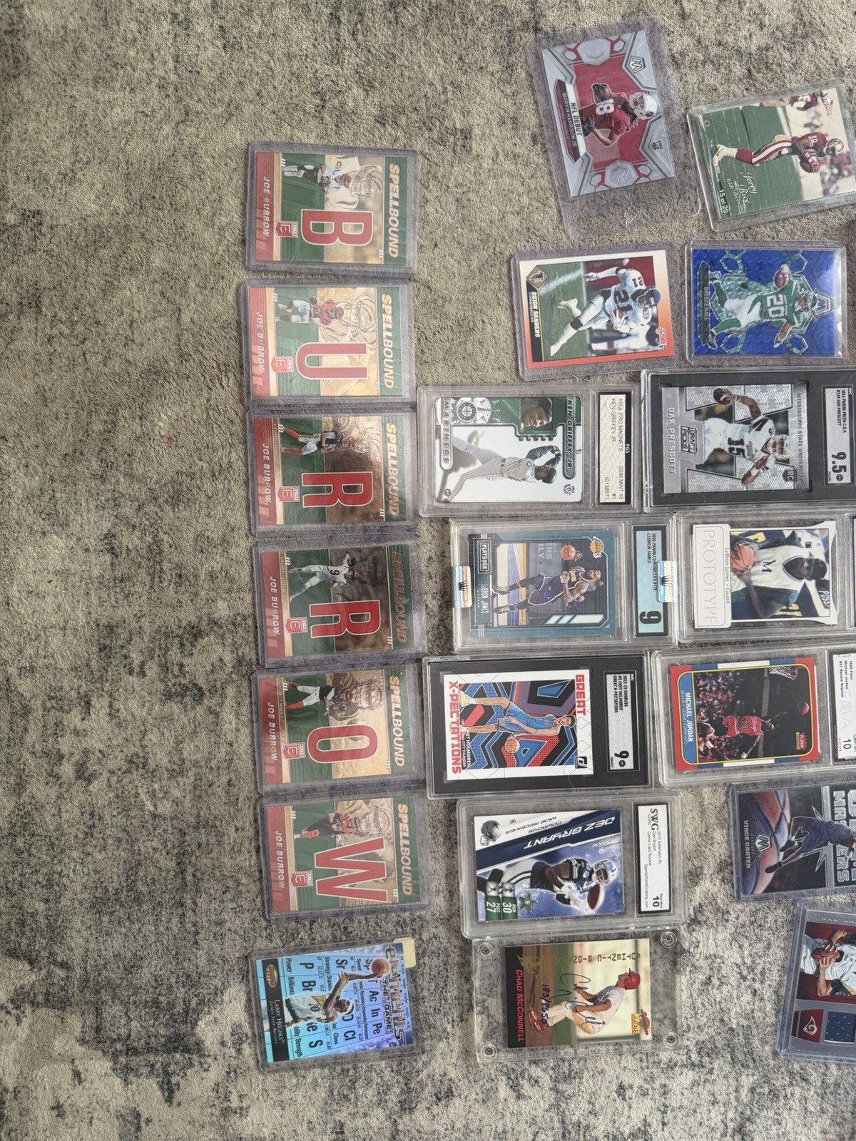 Bulk Sports Cards Over 1000 Cards (Baseball, Basketball, Football)