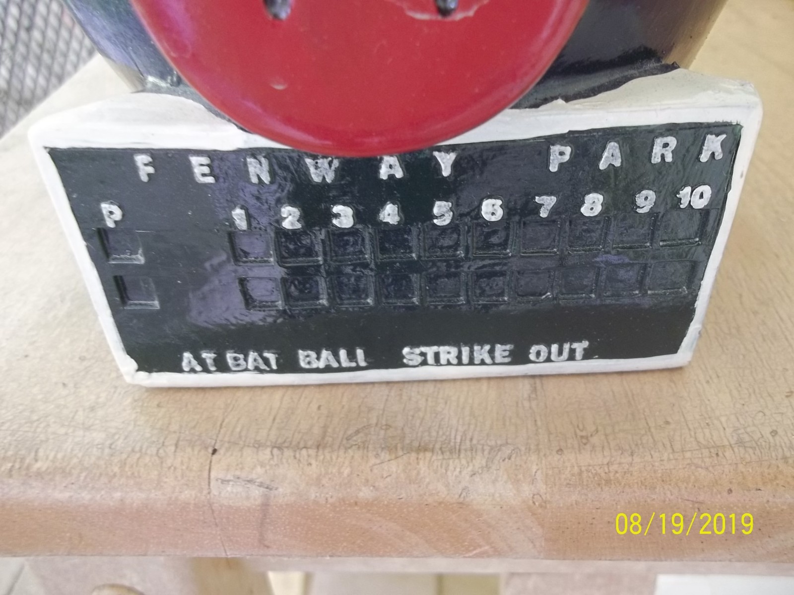 FOREVER MLB BOSTON RED SOX RESIN PIGGY BANK 8 X 7″ W FENWAY SCOREBOARD