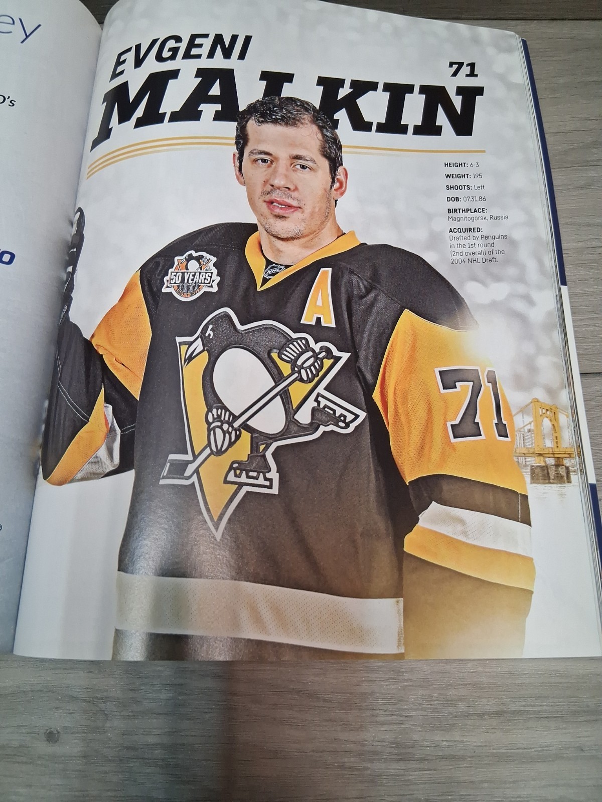 2016-2017 PITTSBURGH PENGUINS YEARBOOK – 50 Years – 1967-2017