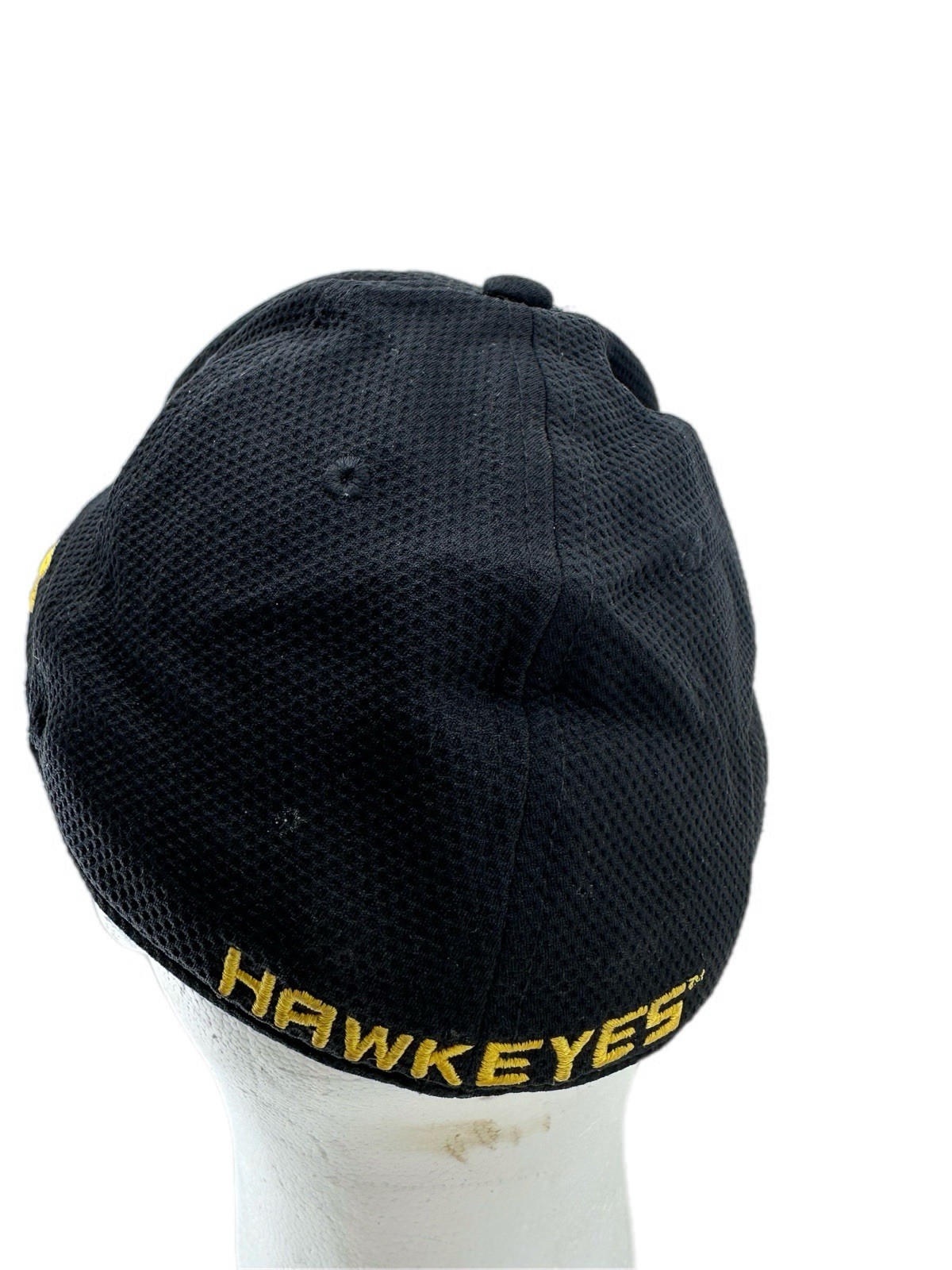 Sterilized Iowa Hawkeyes Hat LG/XL Under Armour Fitted Black Stretch Fit