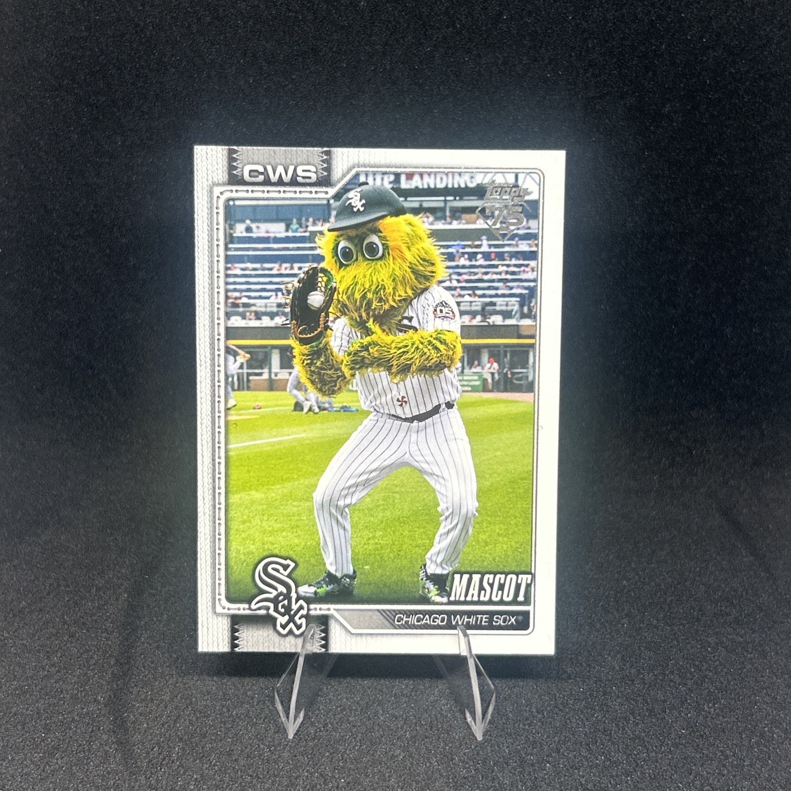 🔥 2026 Topps Series 1 Celebration MLB Mascots Pick your Card Complete your Set