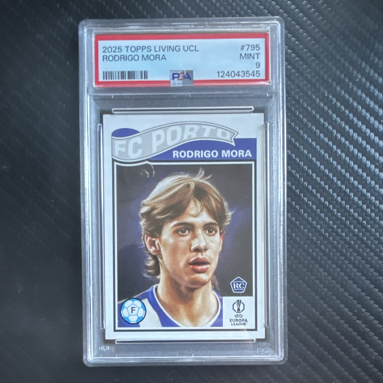 Topps UEFA Club 2025 Living Set Rodrigo Mora #795 FC Porto Rookie PSA 9 /1302