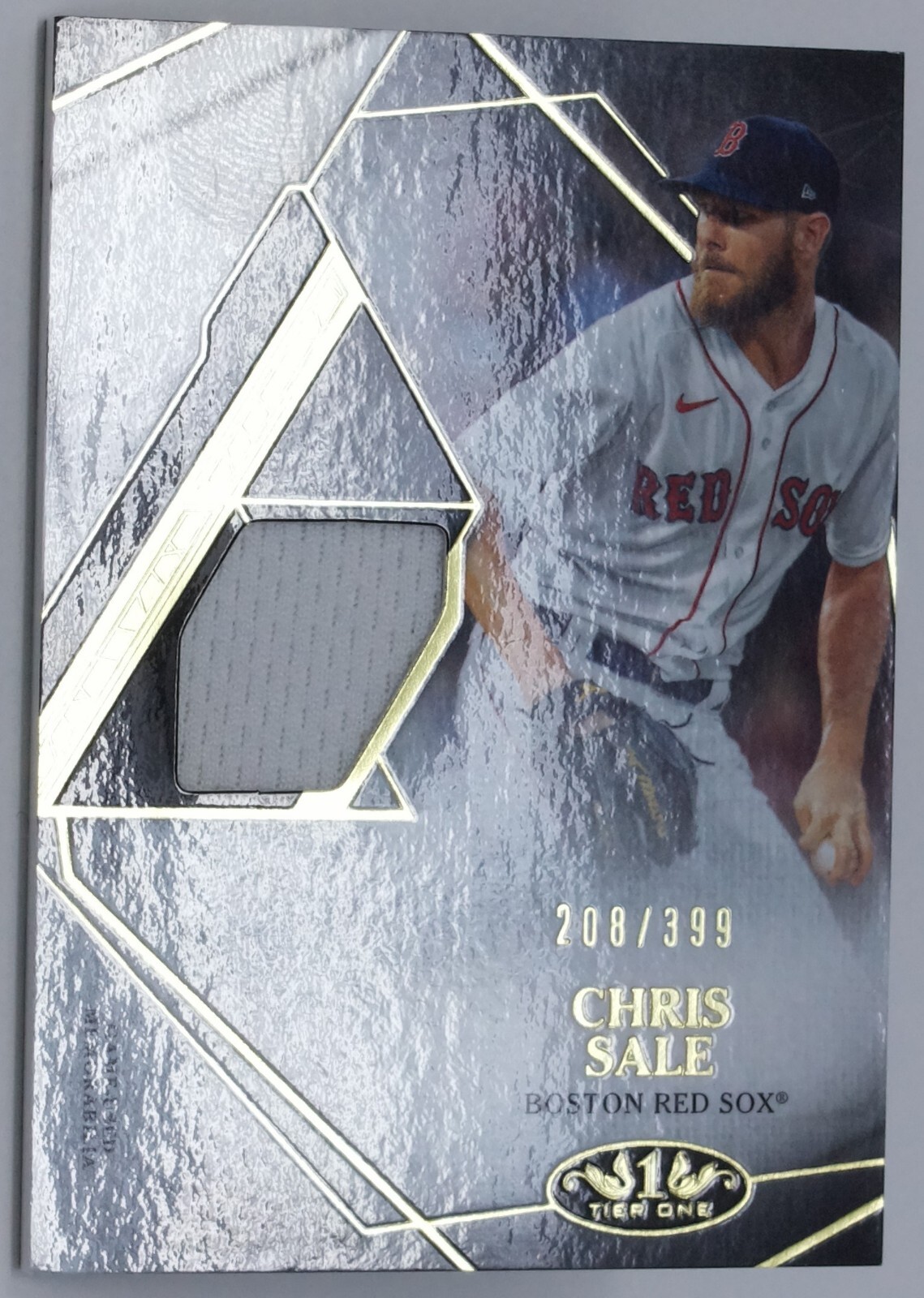 2022 Topps Tier One Relics Design B #T1R1-CS Chris Sale SN208/ 399 Red Sox