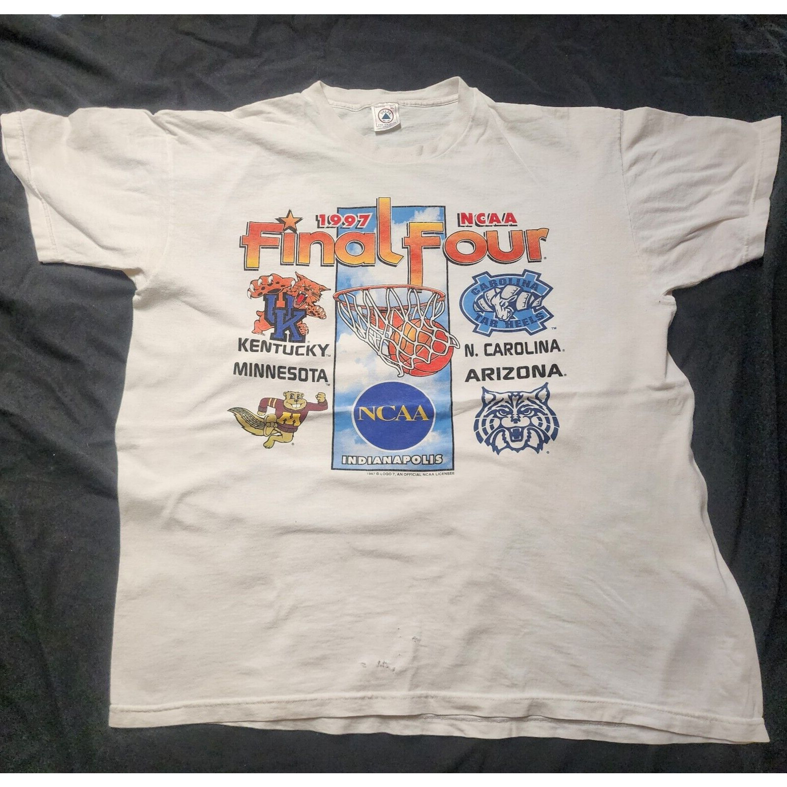 THREE Vintage Arizona Wildcats UofA T-shirt Basketball XL NCAA Champions 1997