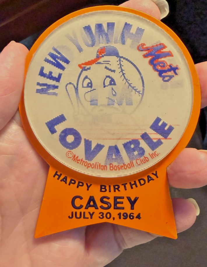 Vtg 1964 Casey Stengel New York Mets Pin Happy Birthday Shea Mr Met Lenticular