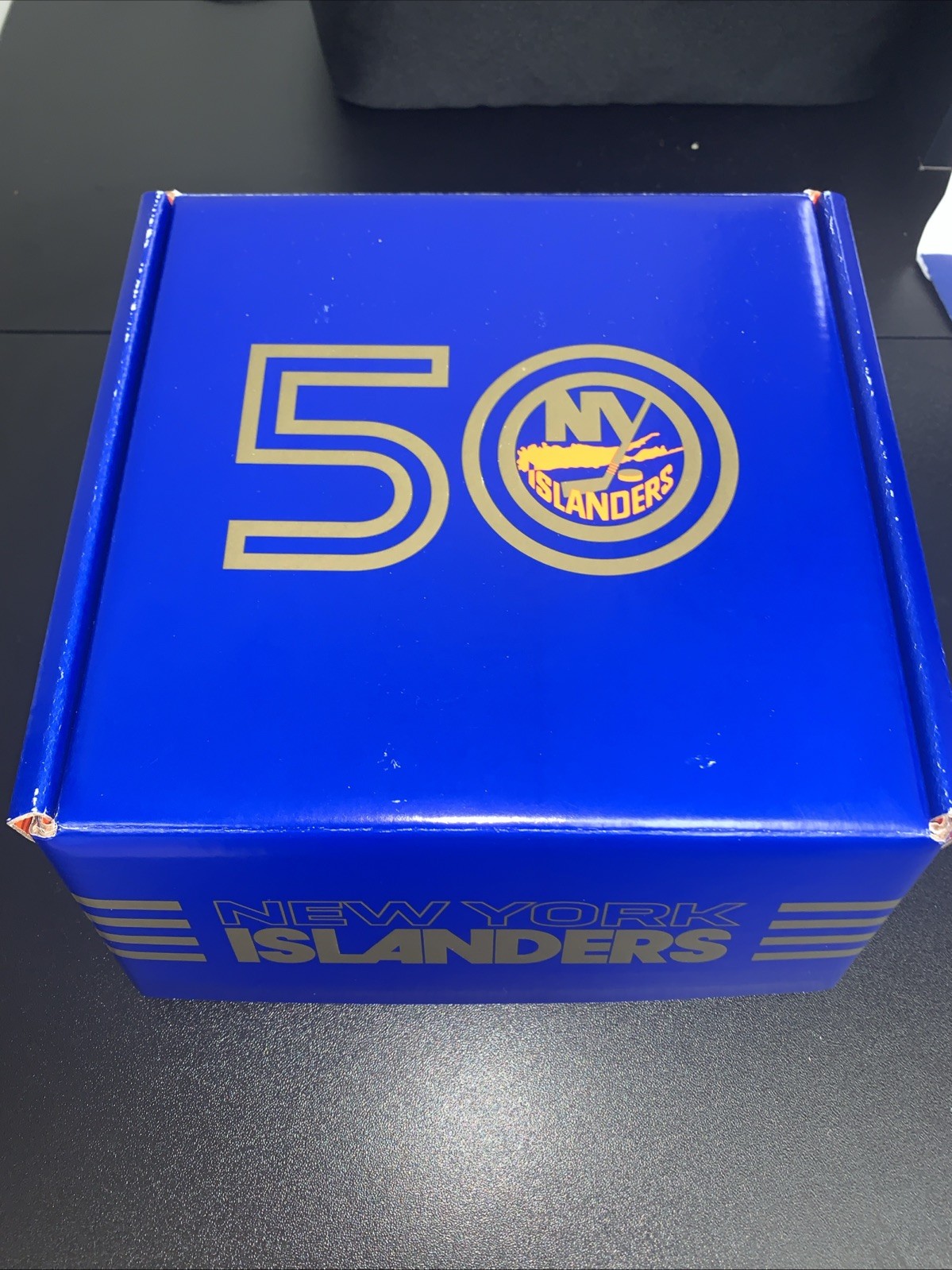 New York Islanders 50th Anniversary Commemorative Puck 1 out of 5000