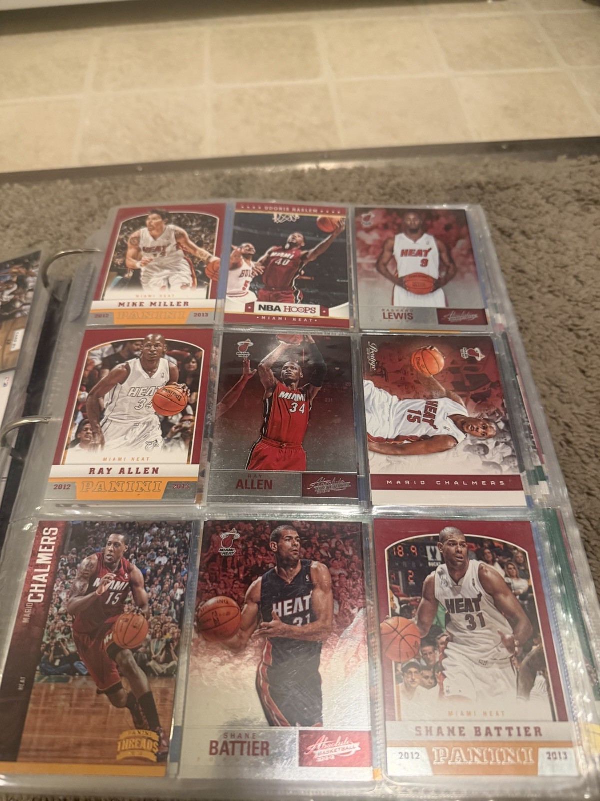 Sport Cards Binder NFL, And Nba Rare And Great Condition